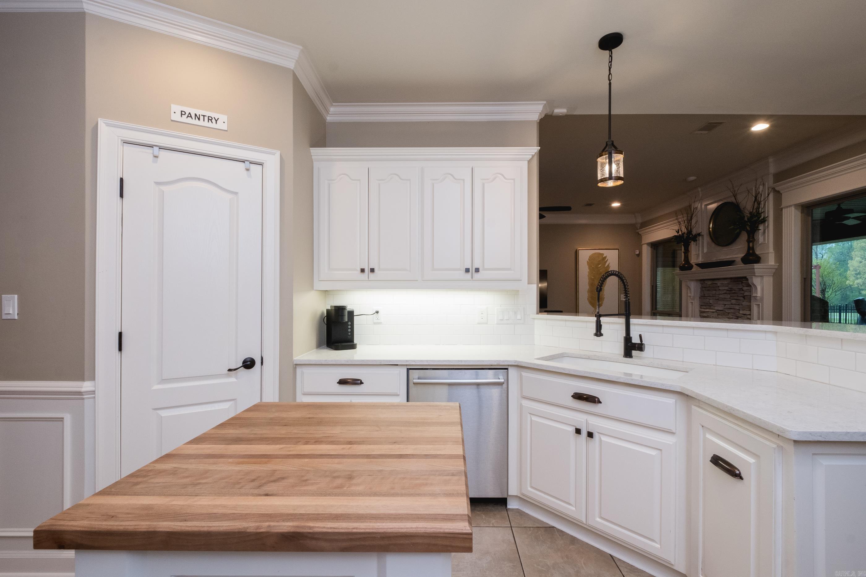 118 Bayonne Cove