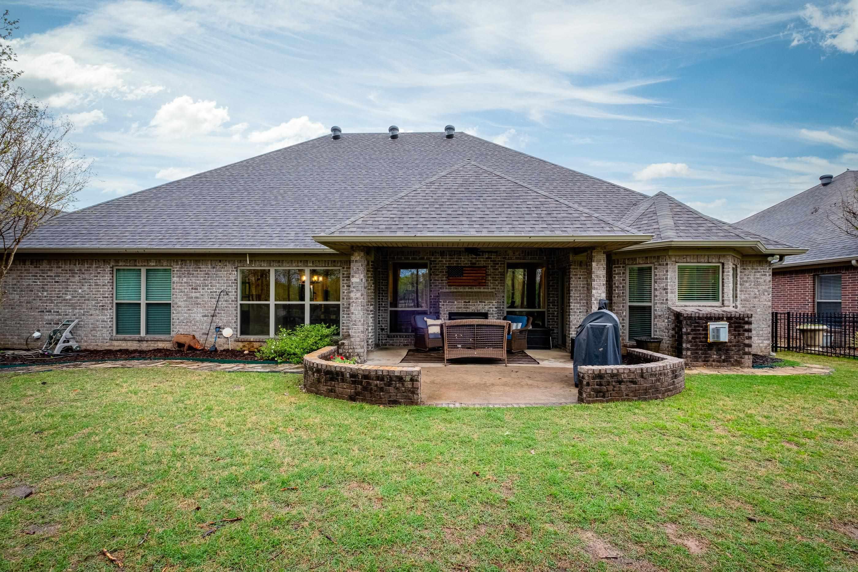 118 Bayonne Cove