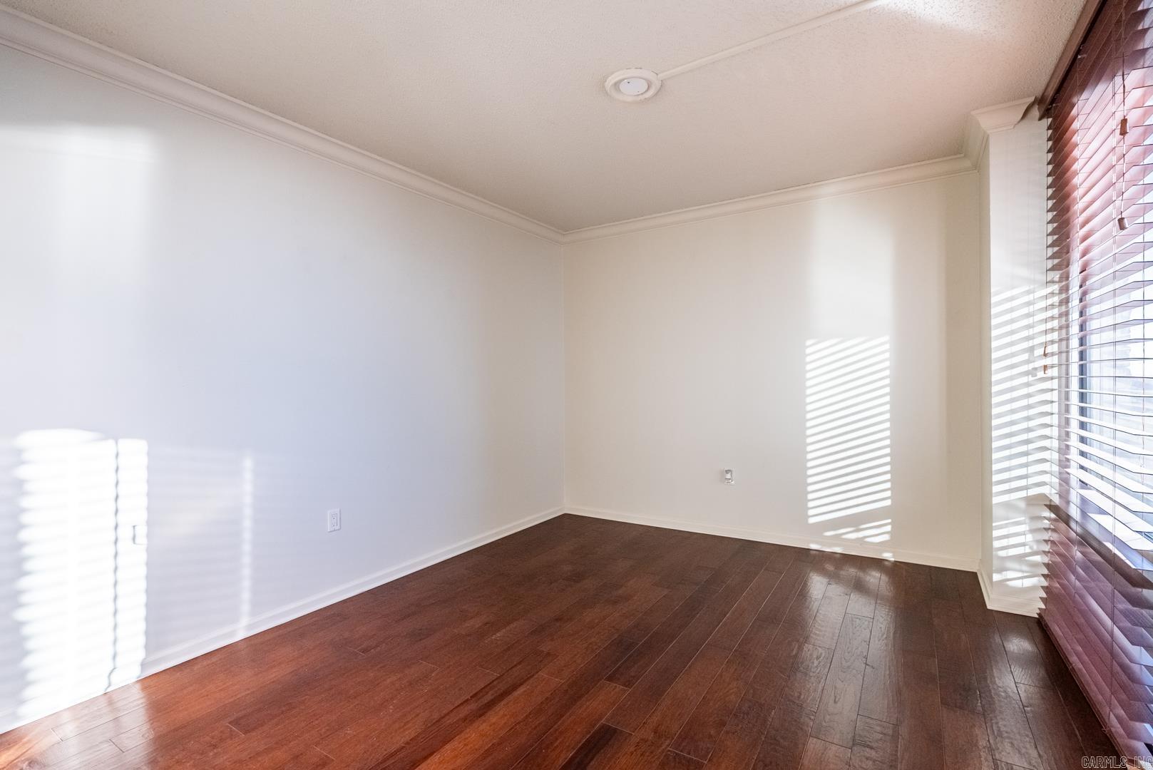 700 E 9th 6D Street Unit: 6D