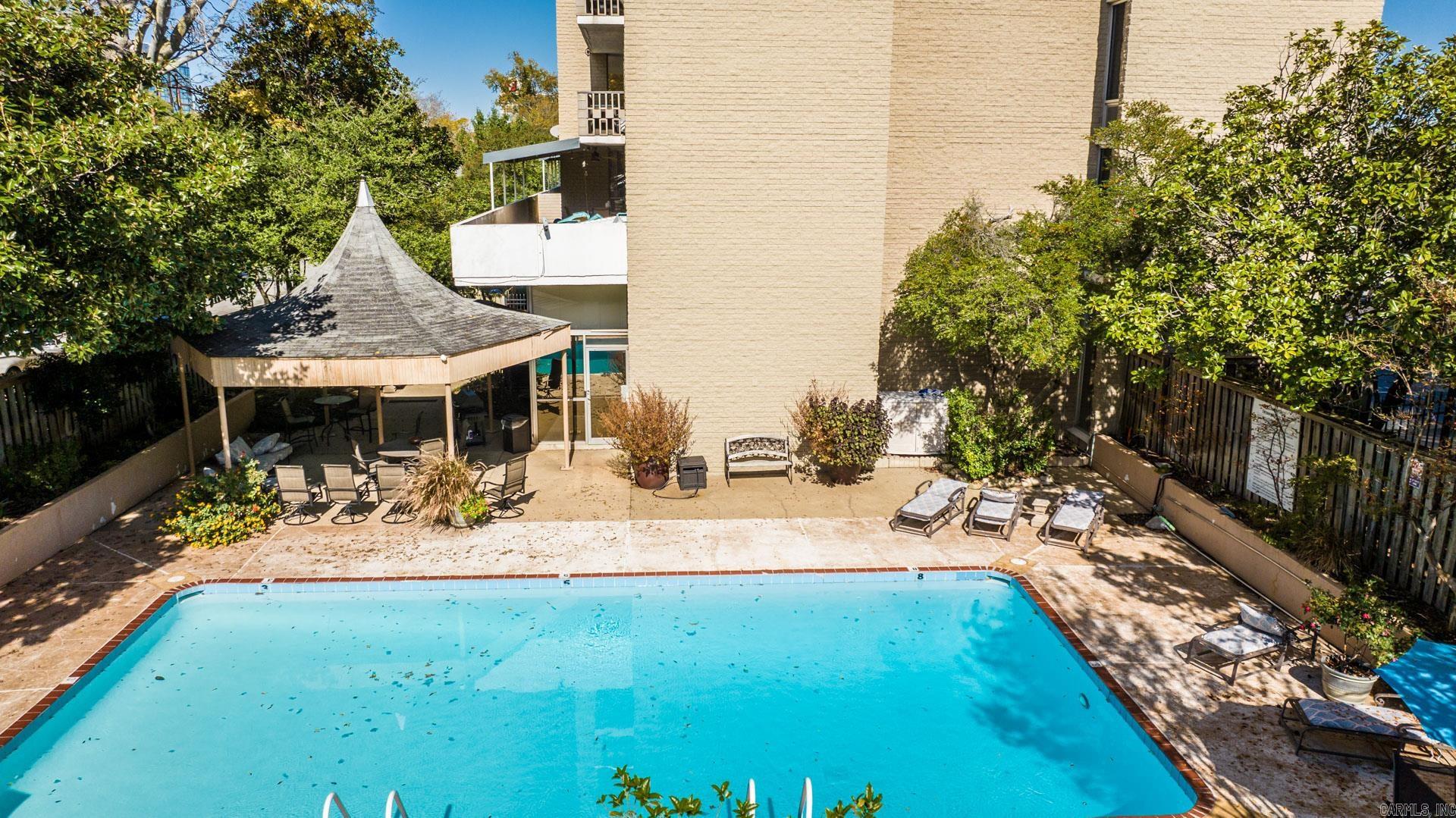 700 E 9th 6D Street Unit: 6D