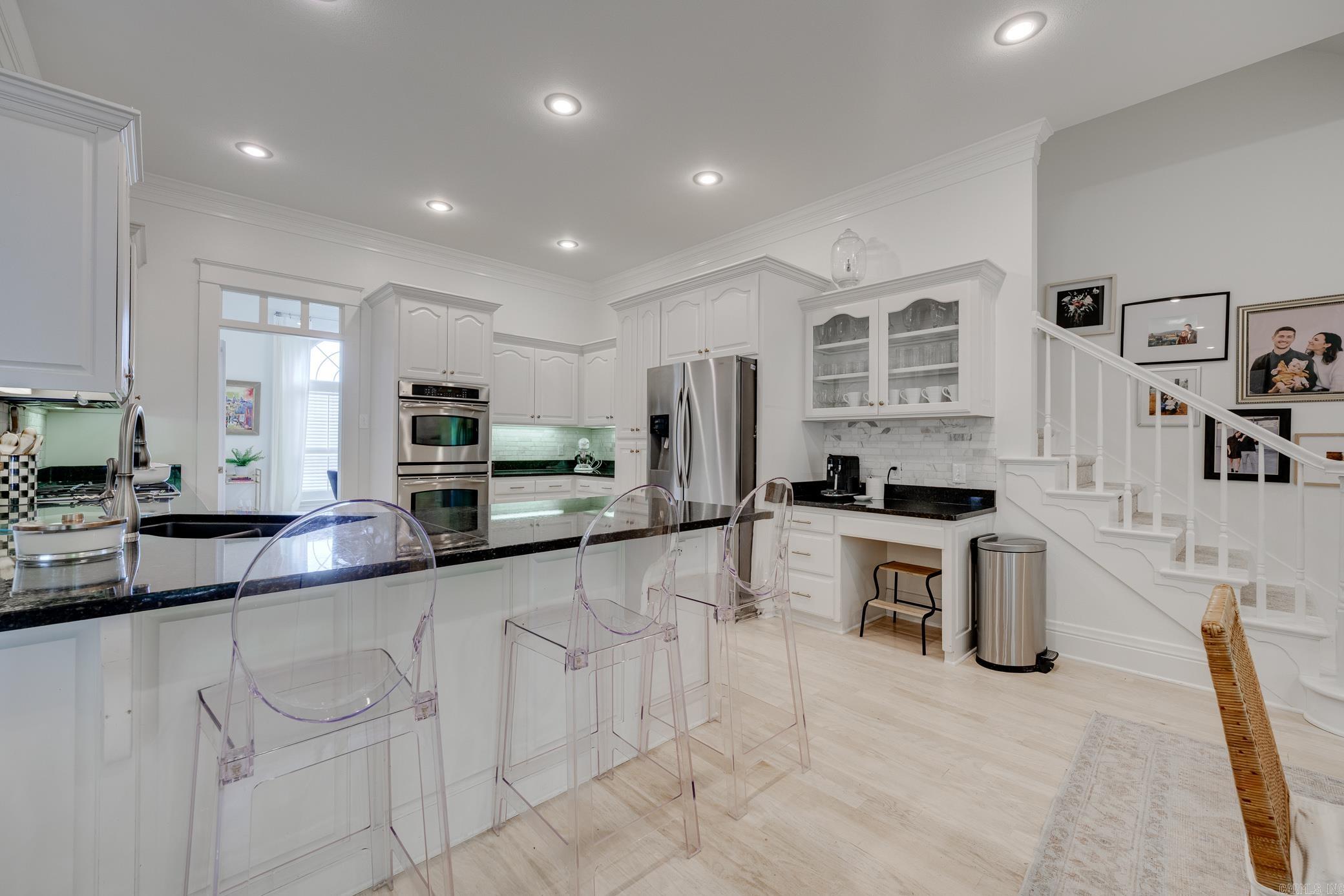 4600 Bay Hill Drive