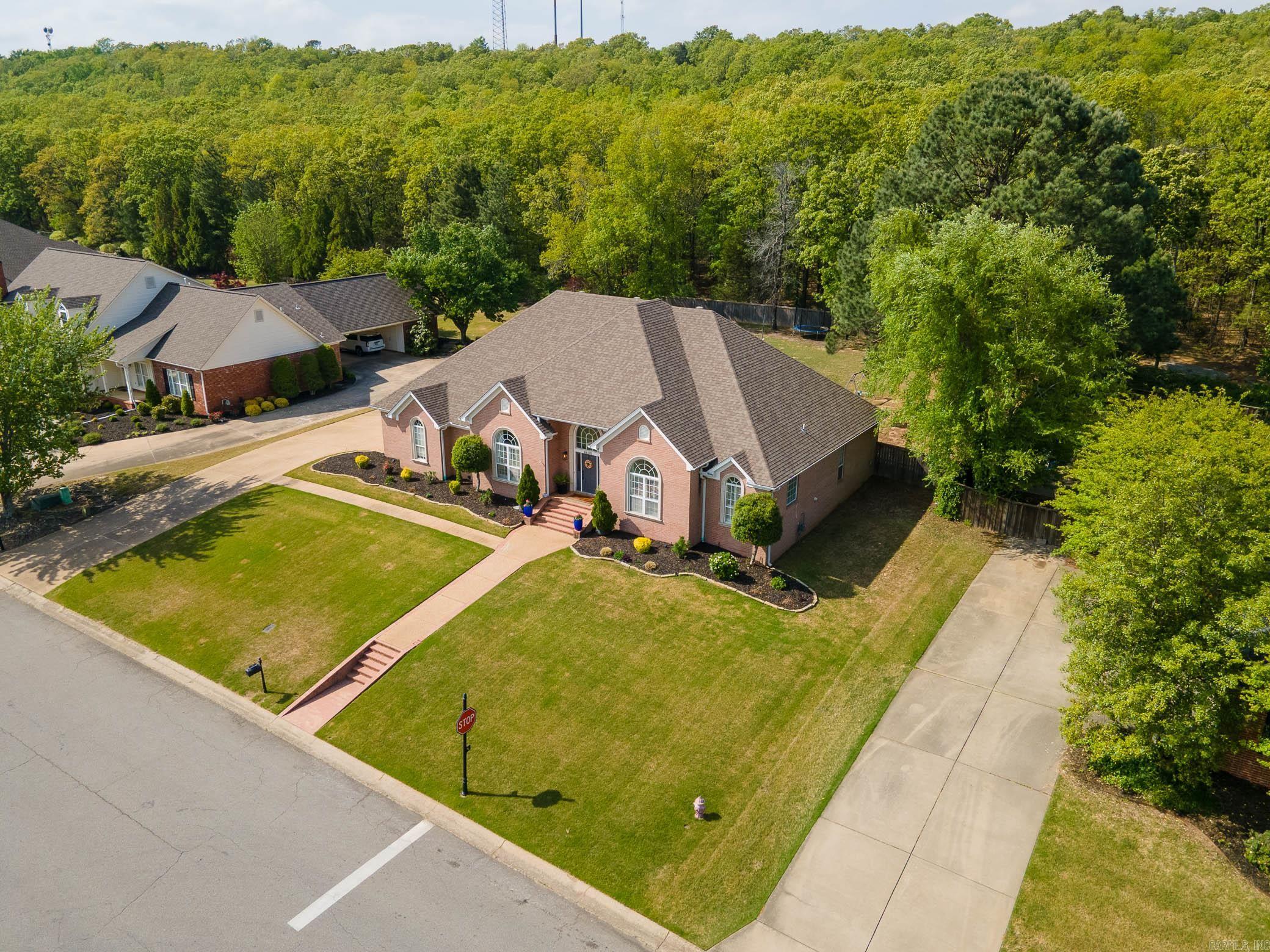 4600 Bay Hill Drive