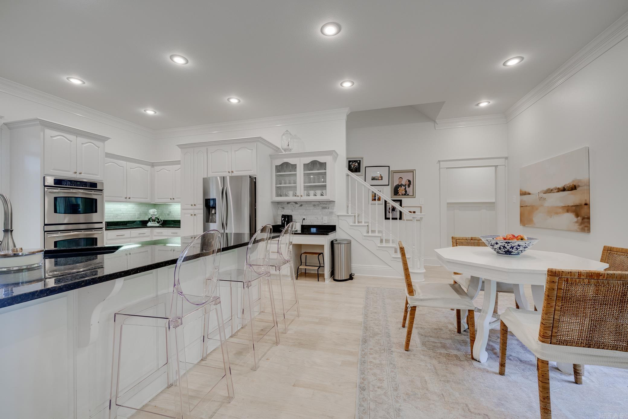 4600 Bay Hill Drive