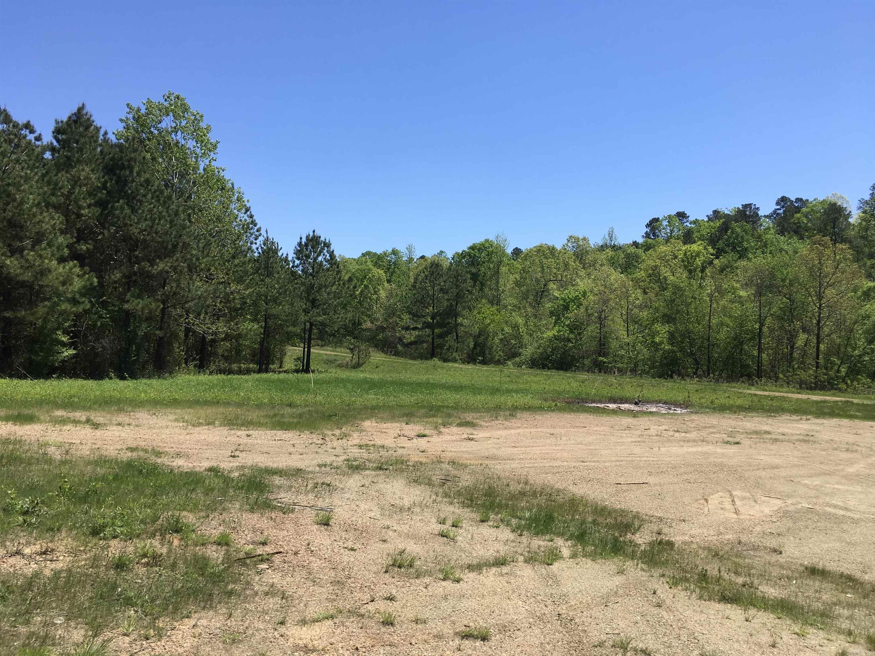 1892 Broken Bow Lane