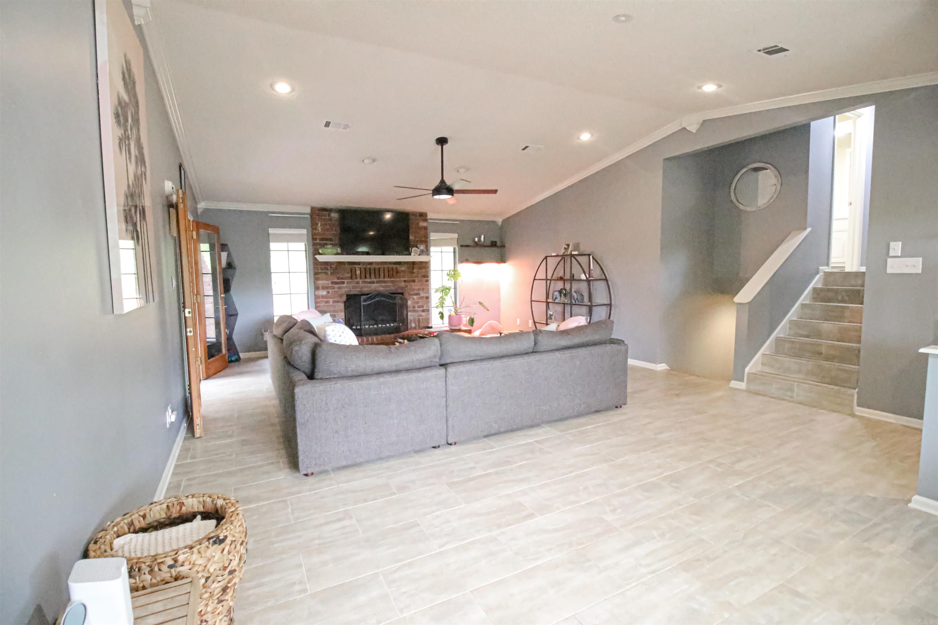 3701 Loch Lane
