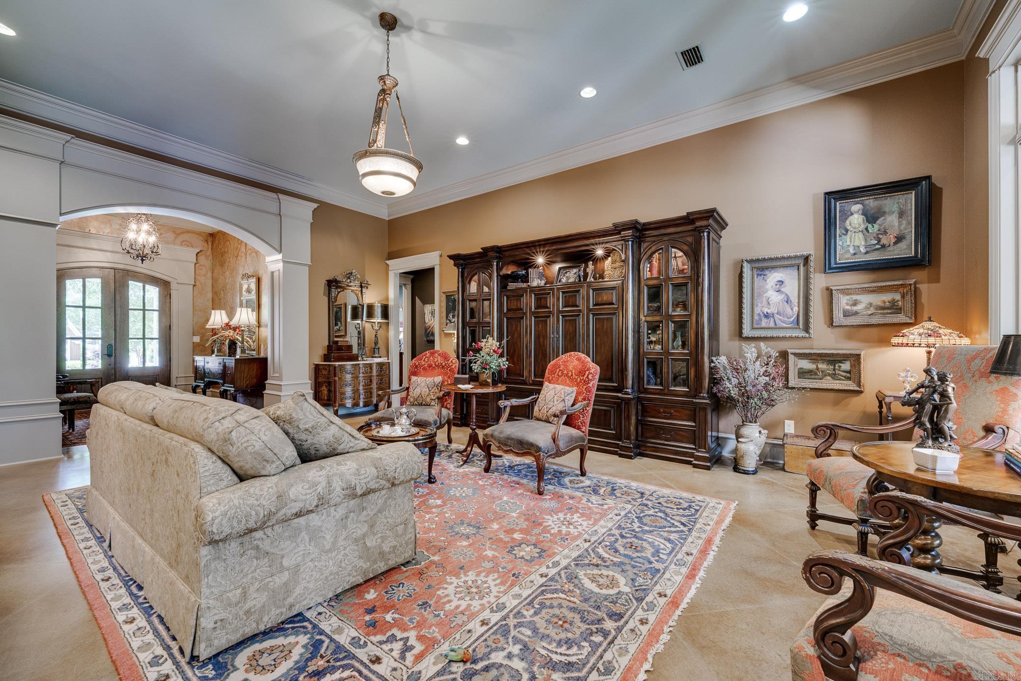 890 Heritage Point Drive