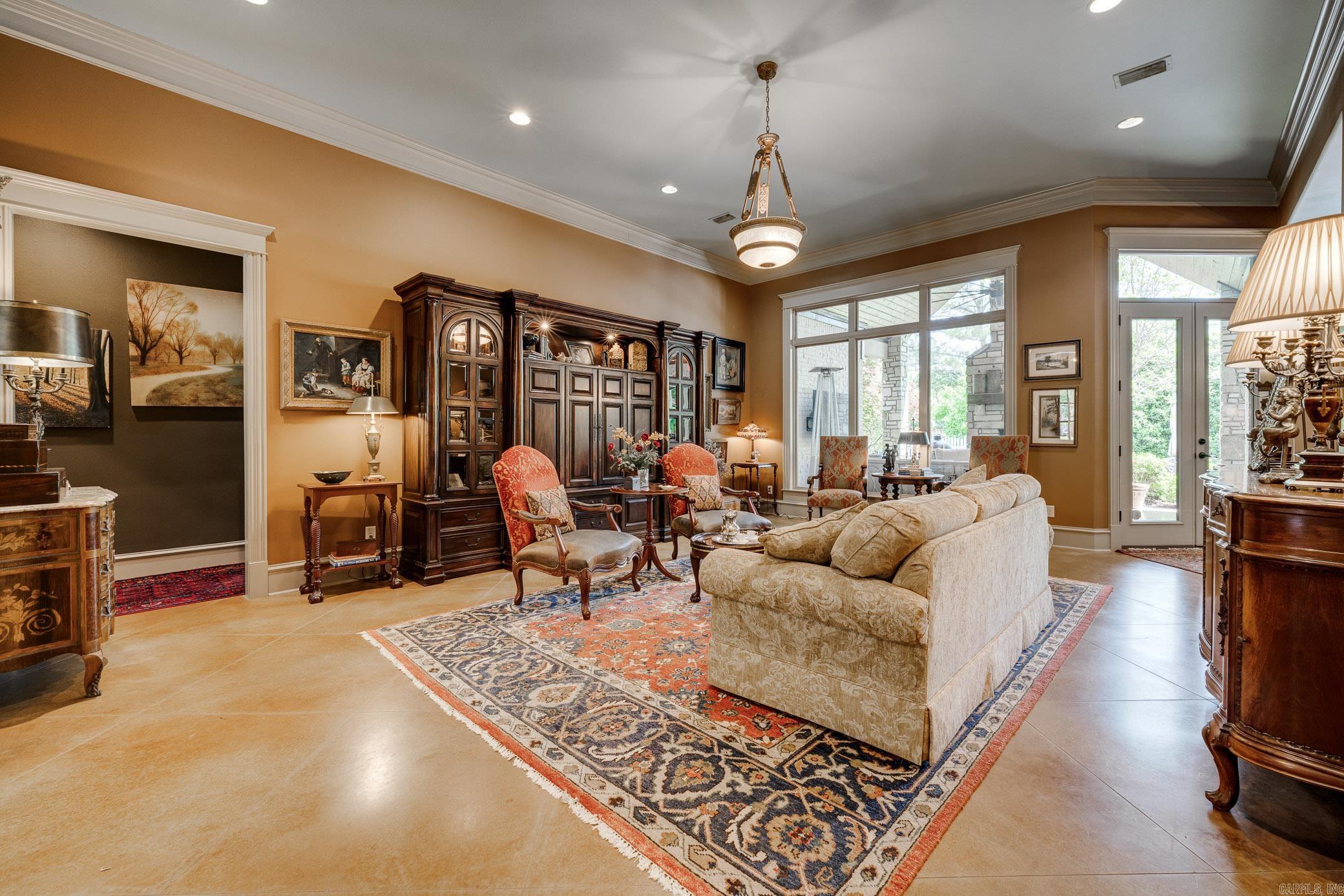 890 Heritage Point Drive