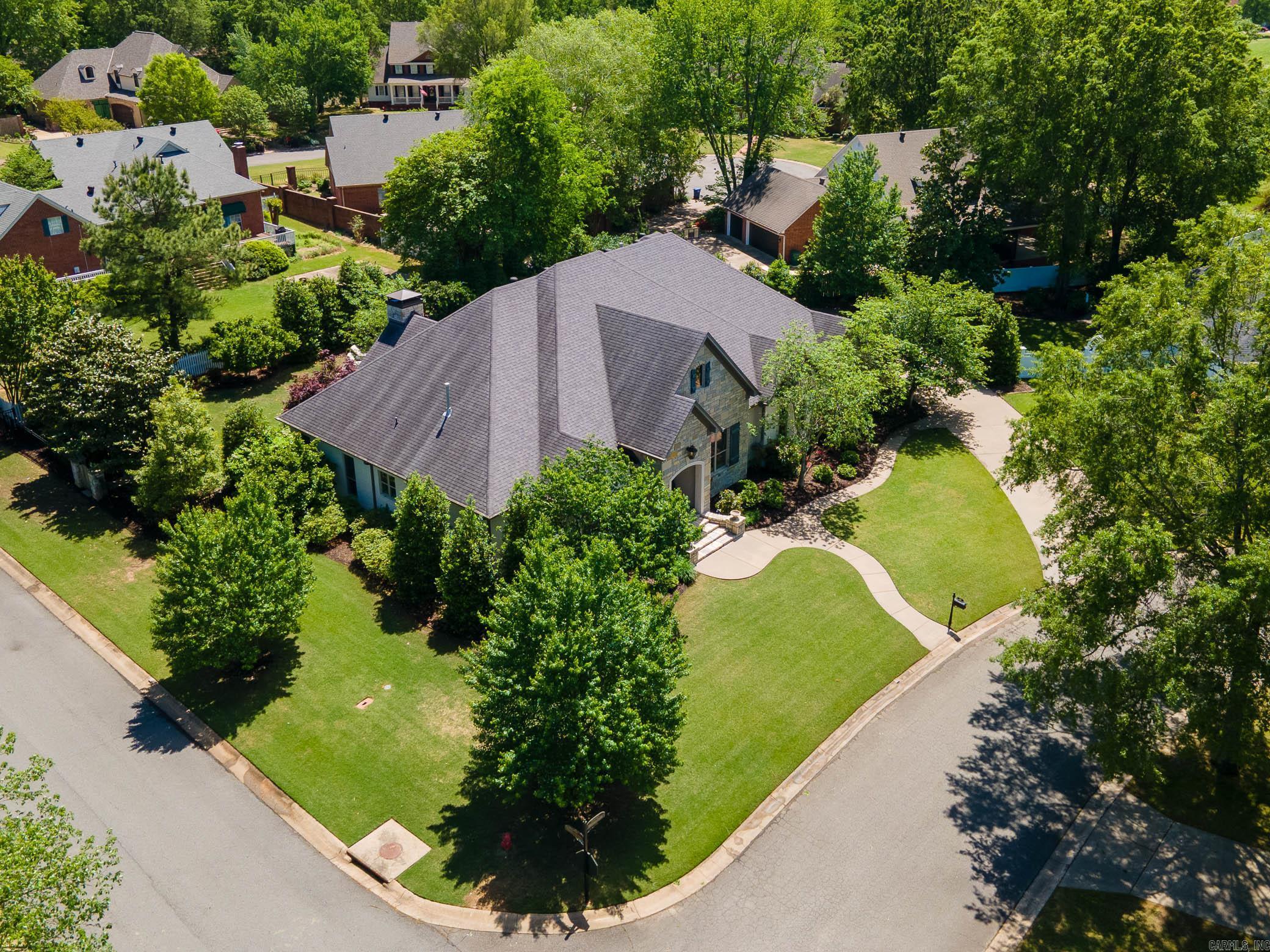 890 Heritage Point Drive