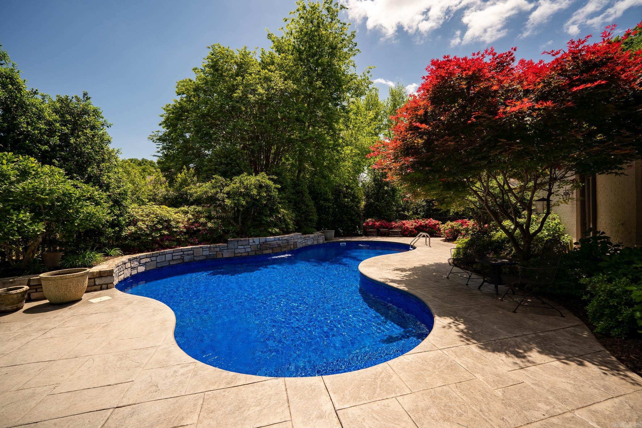 890 Heritage Point Drive