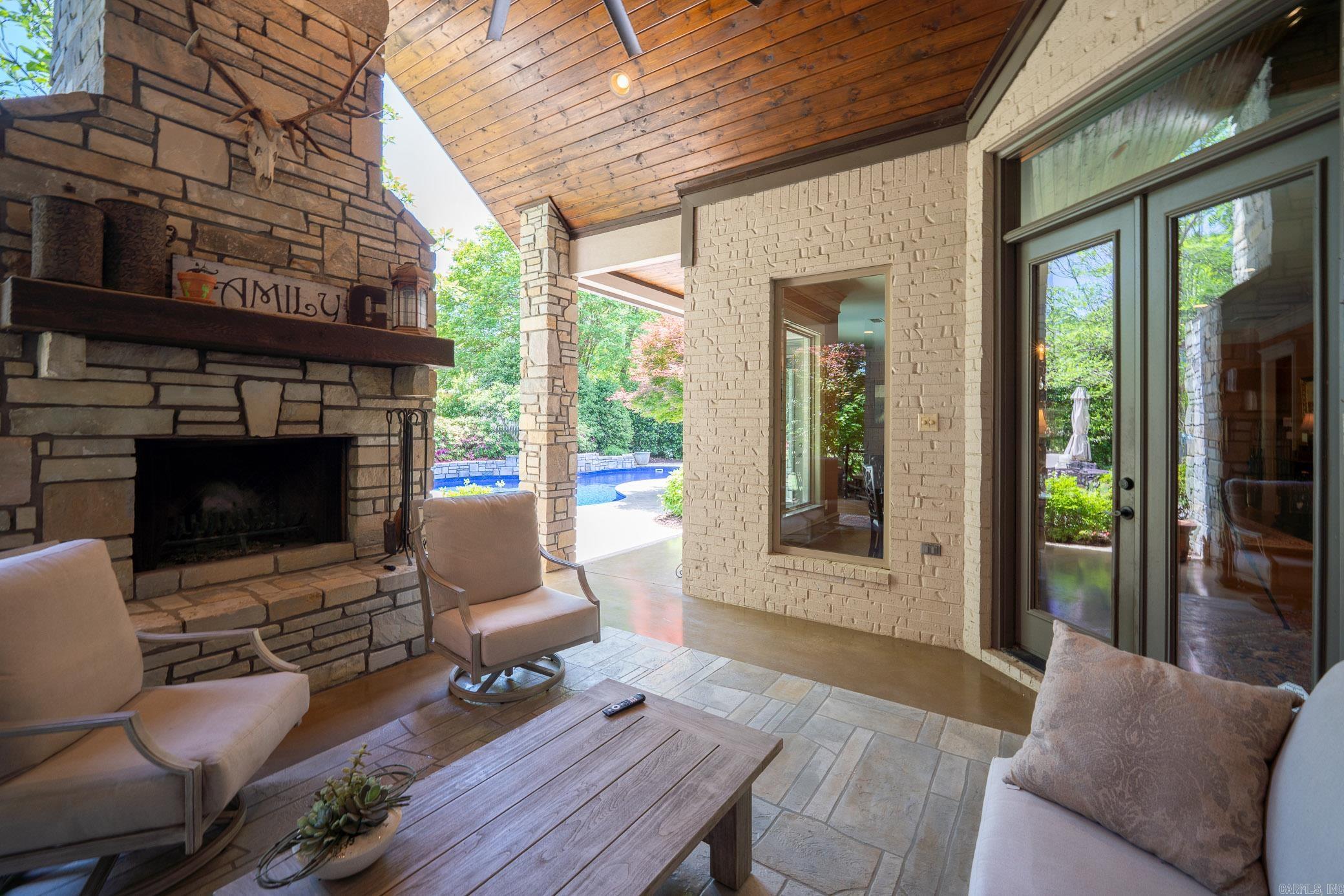 890 Heritage Point Drive