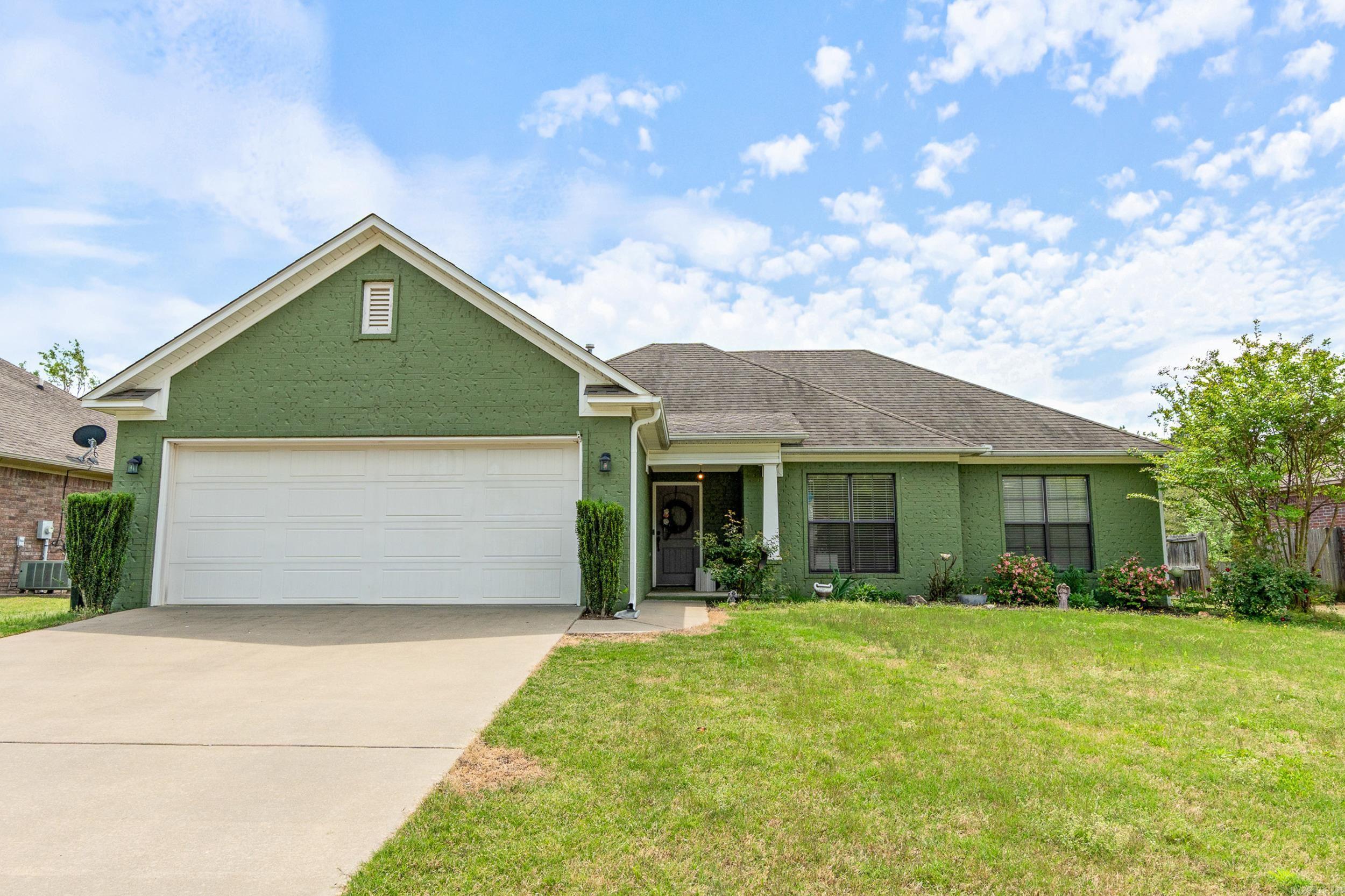 26 Brentwood Drive