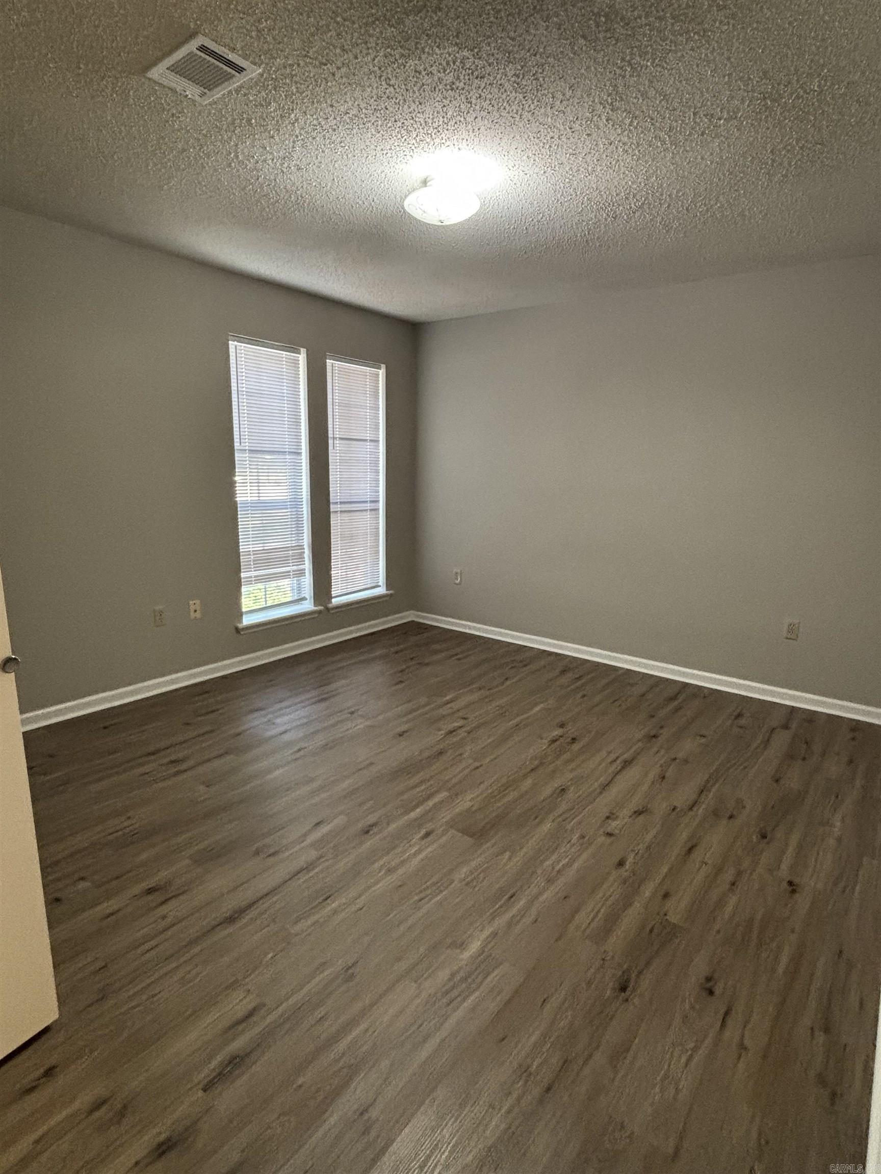 28 Morningside Dr