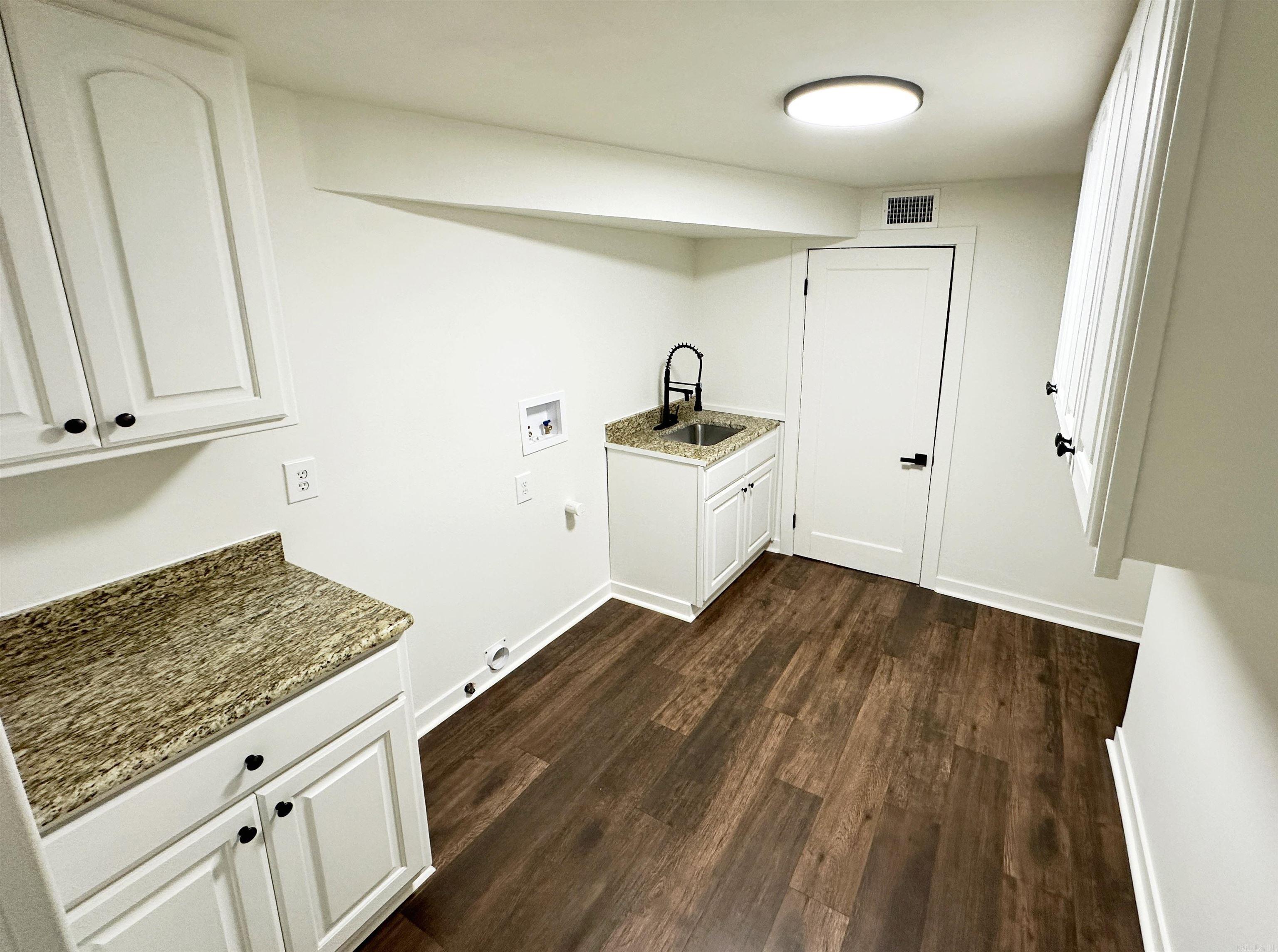 4518 Edgemere Street