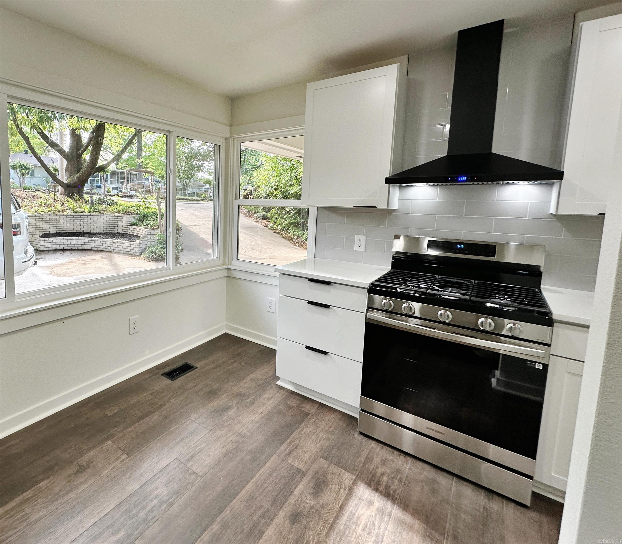 4518 Edgemere Street