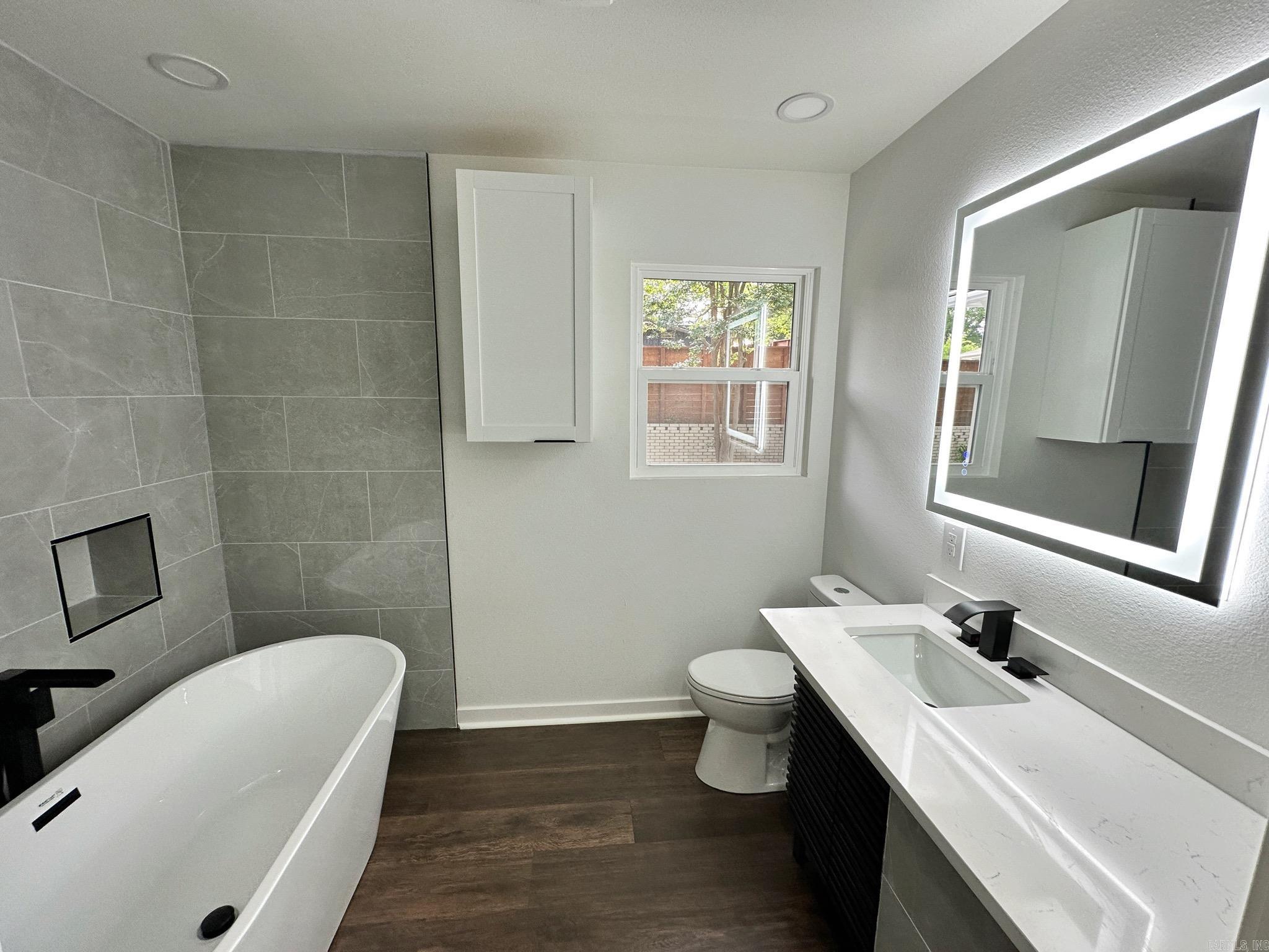 4518 Edgemere Street