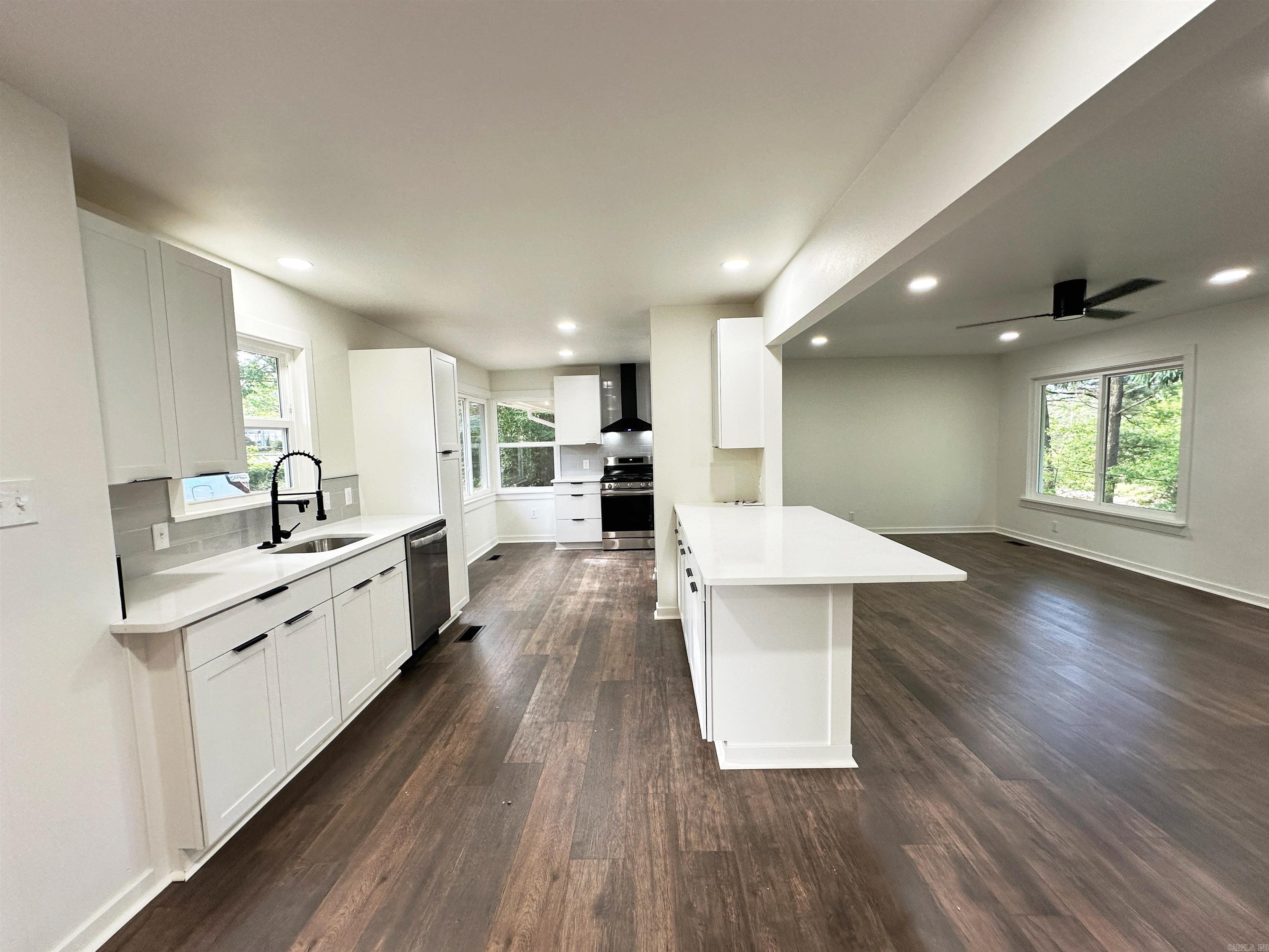 4518 Edgemere Street