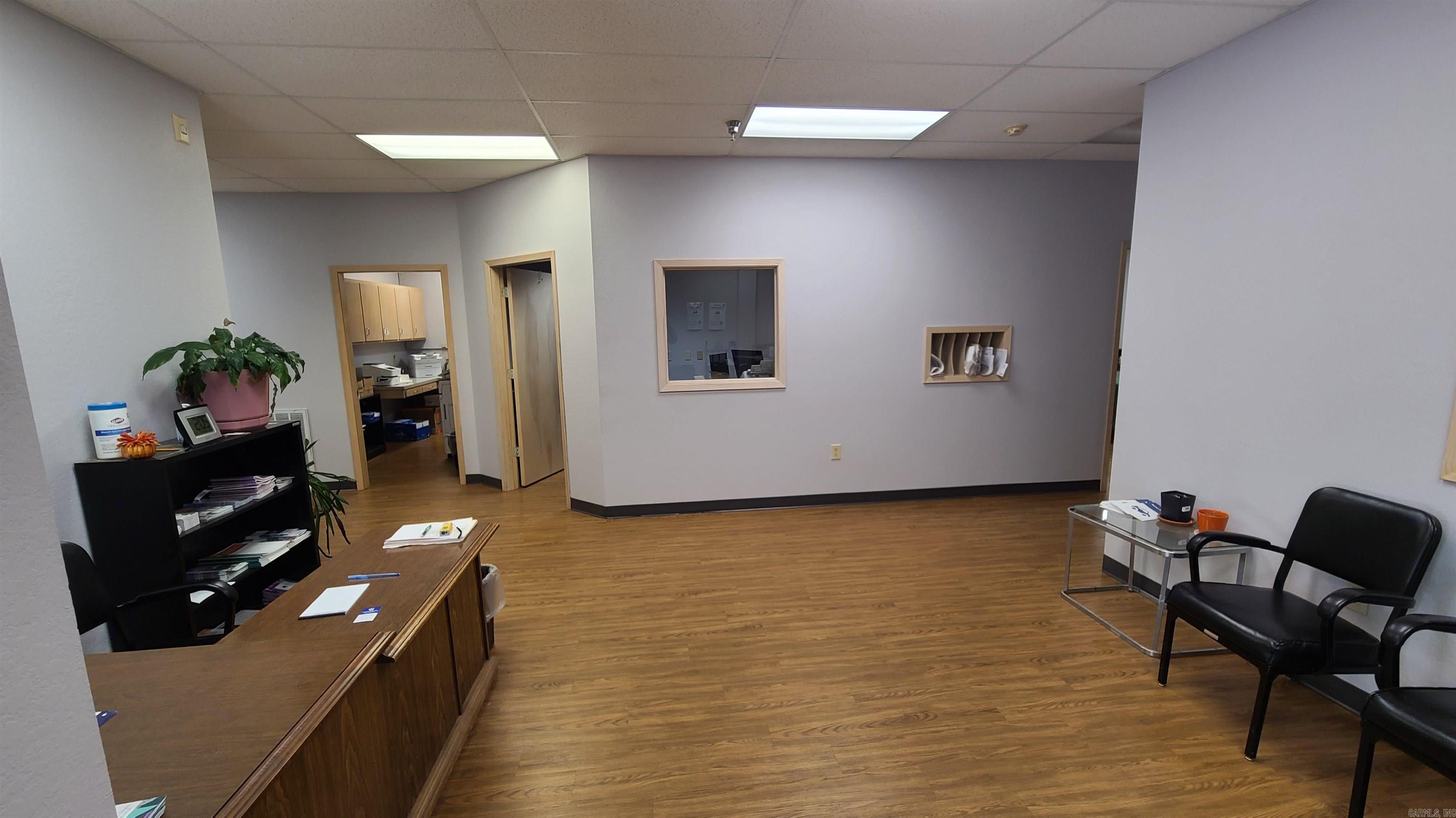 1820 Central Avenue, Suite H