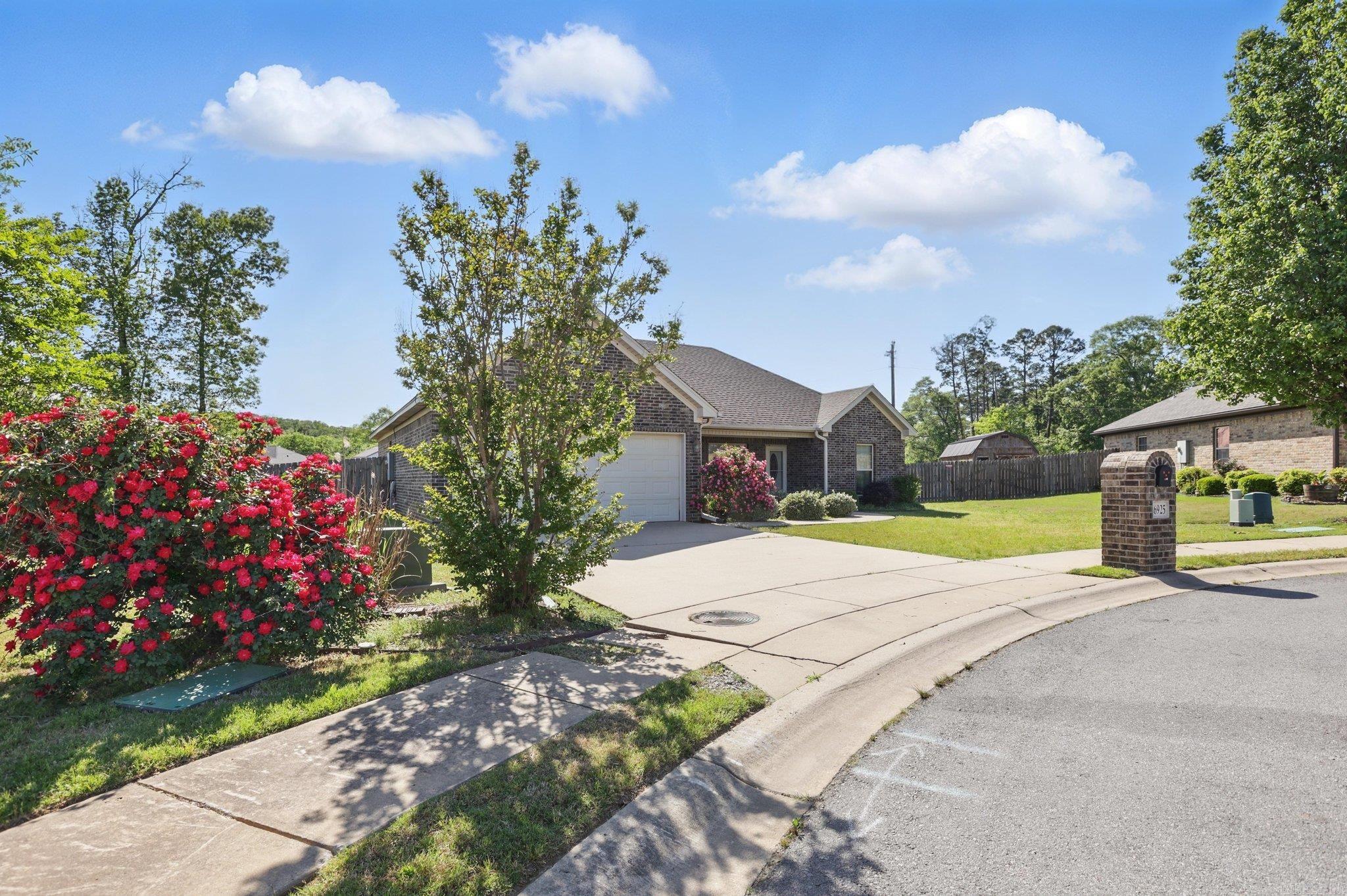 6925 North Haven Drive