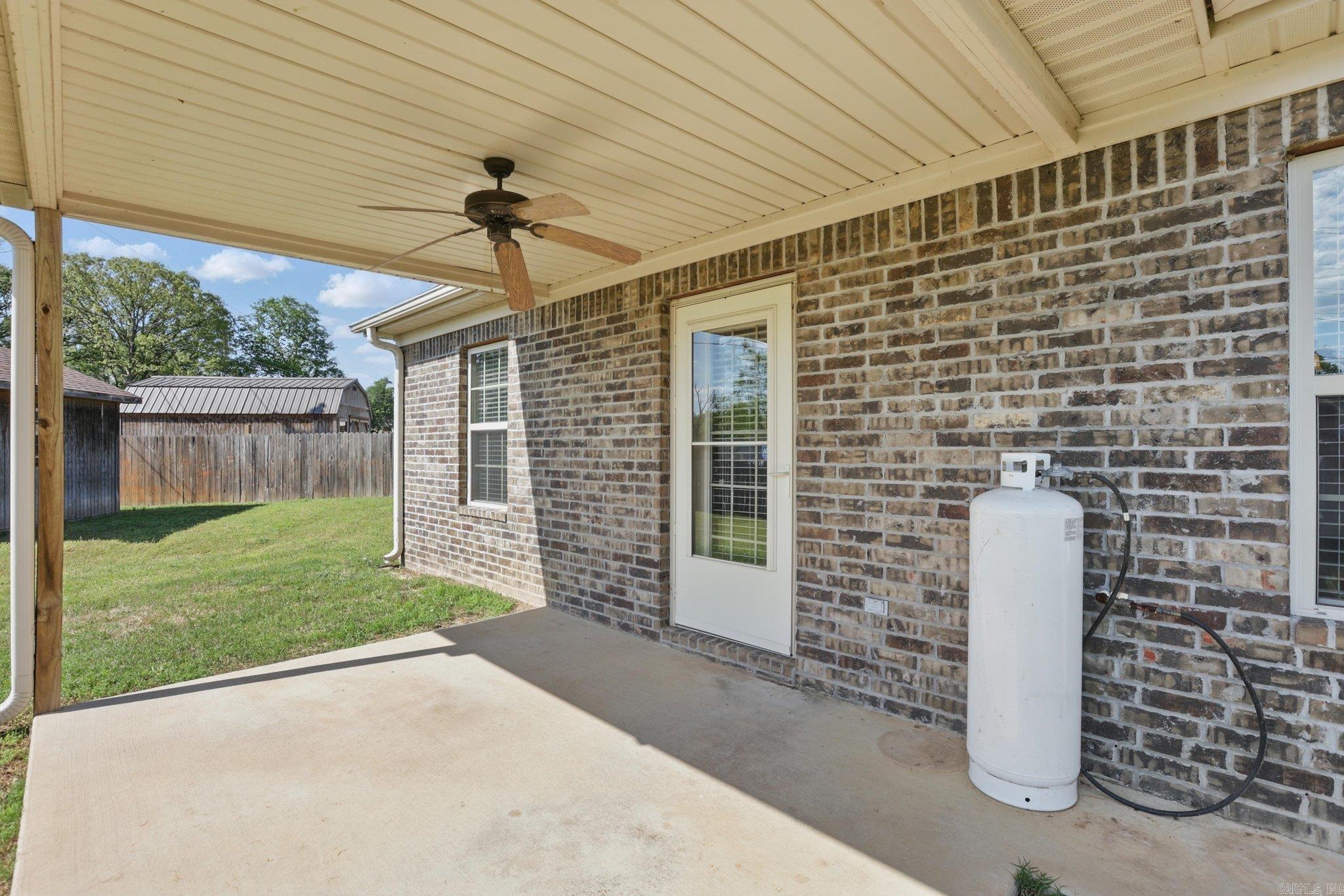 6925 North Haven Drive