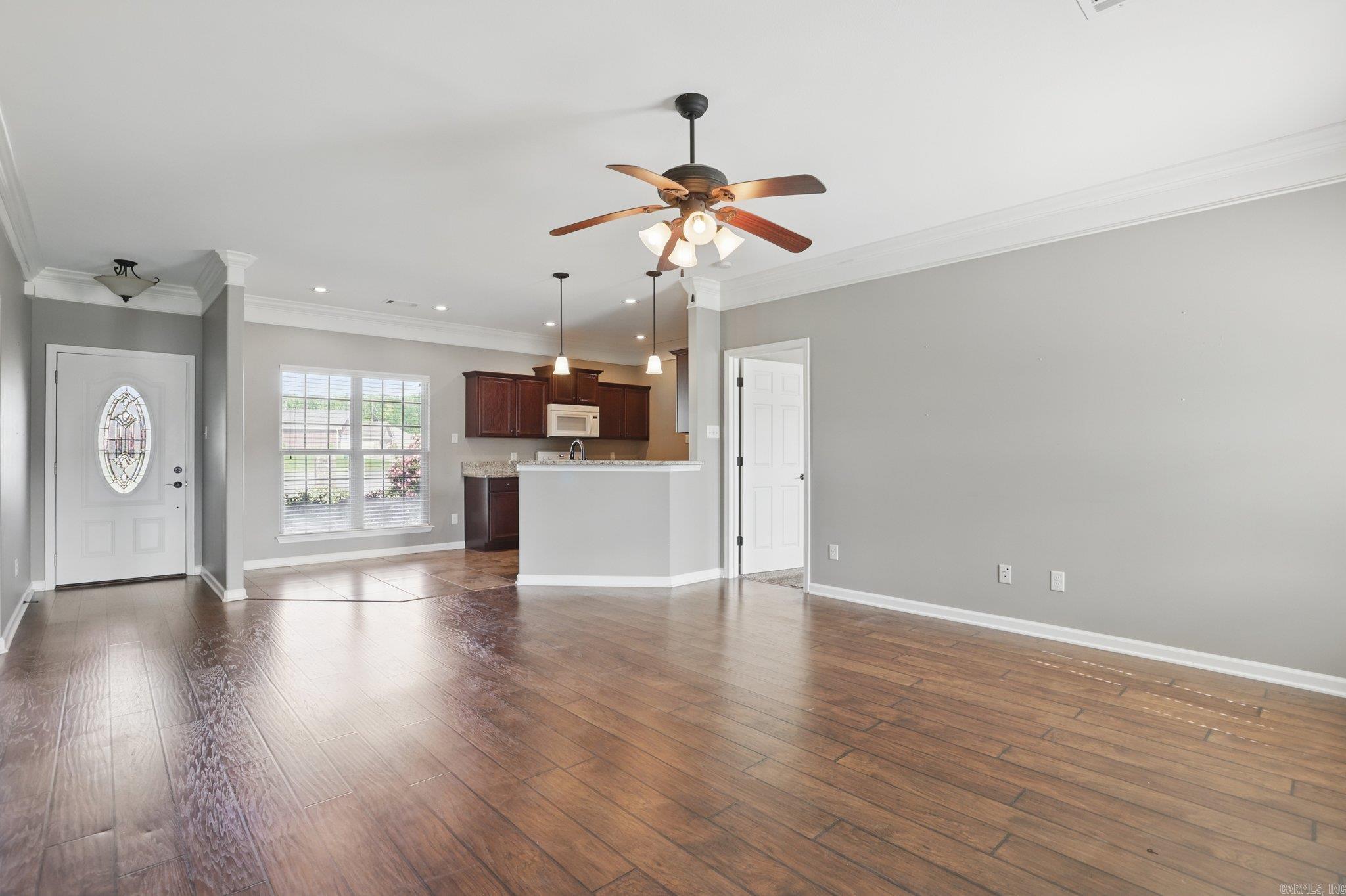 6925 North Haven Drive