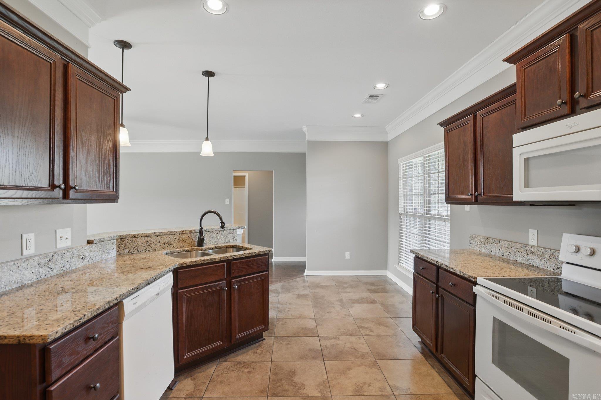 6925 North Haven Drive