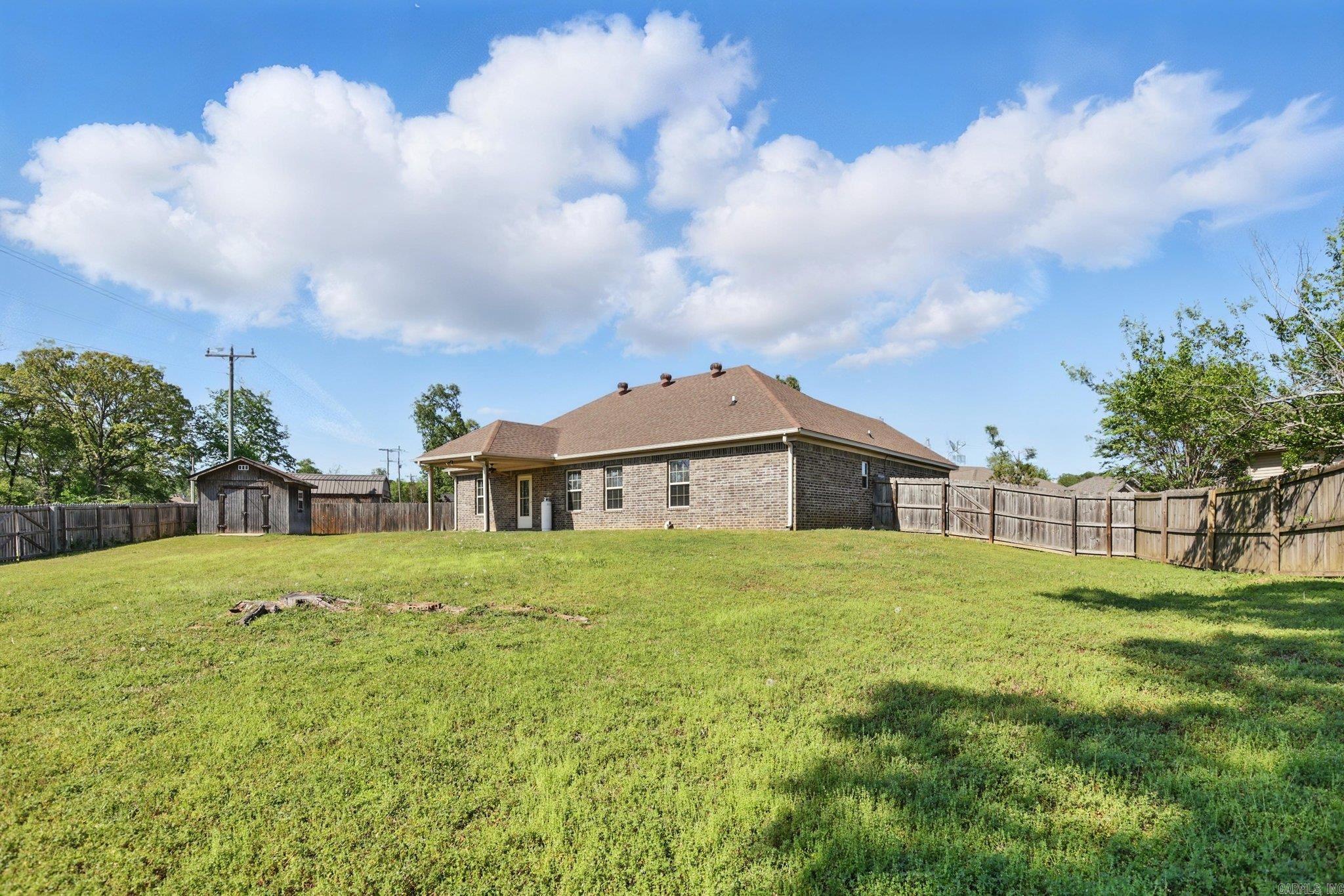 6925 North Haven Drive