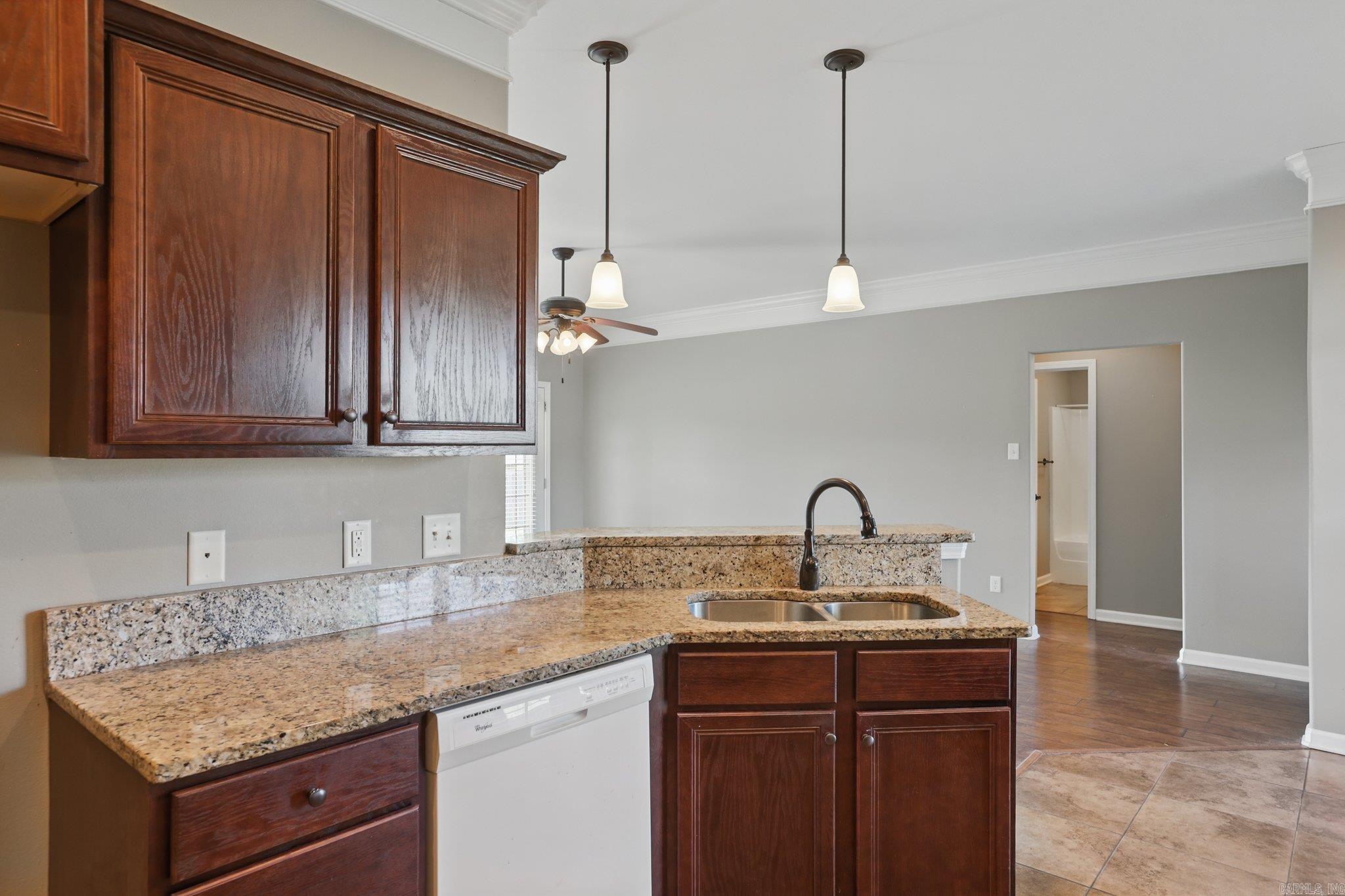 6925 North Haven Drive