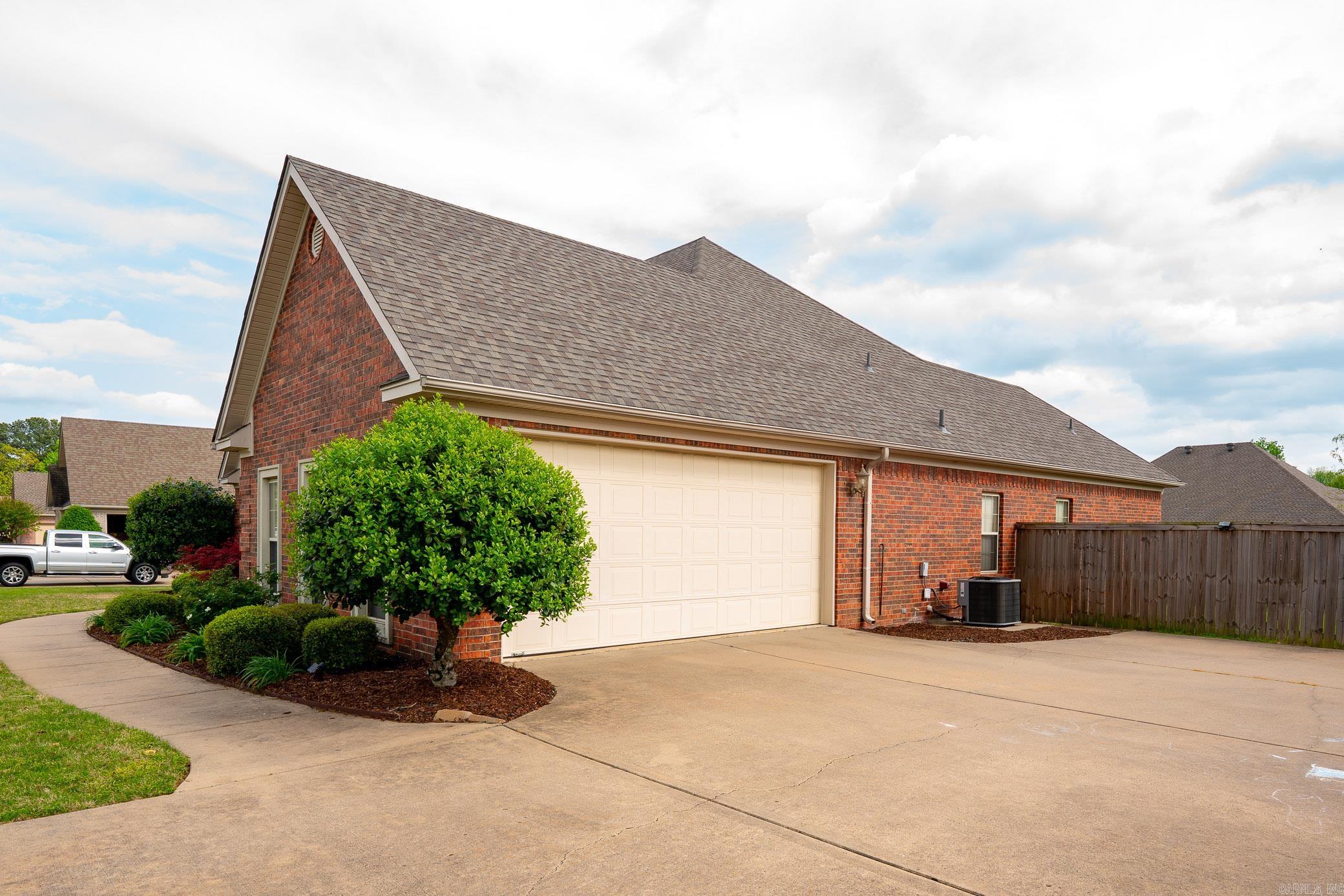 17 Cossatot Circle