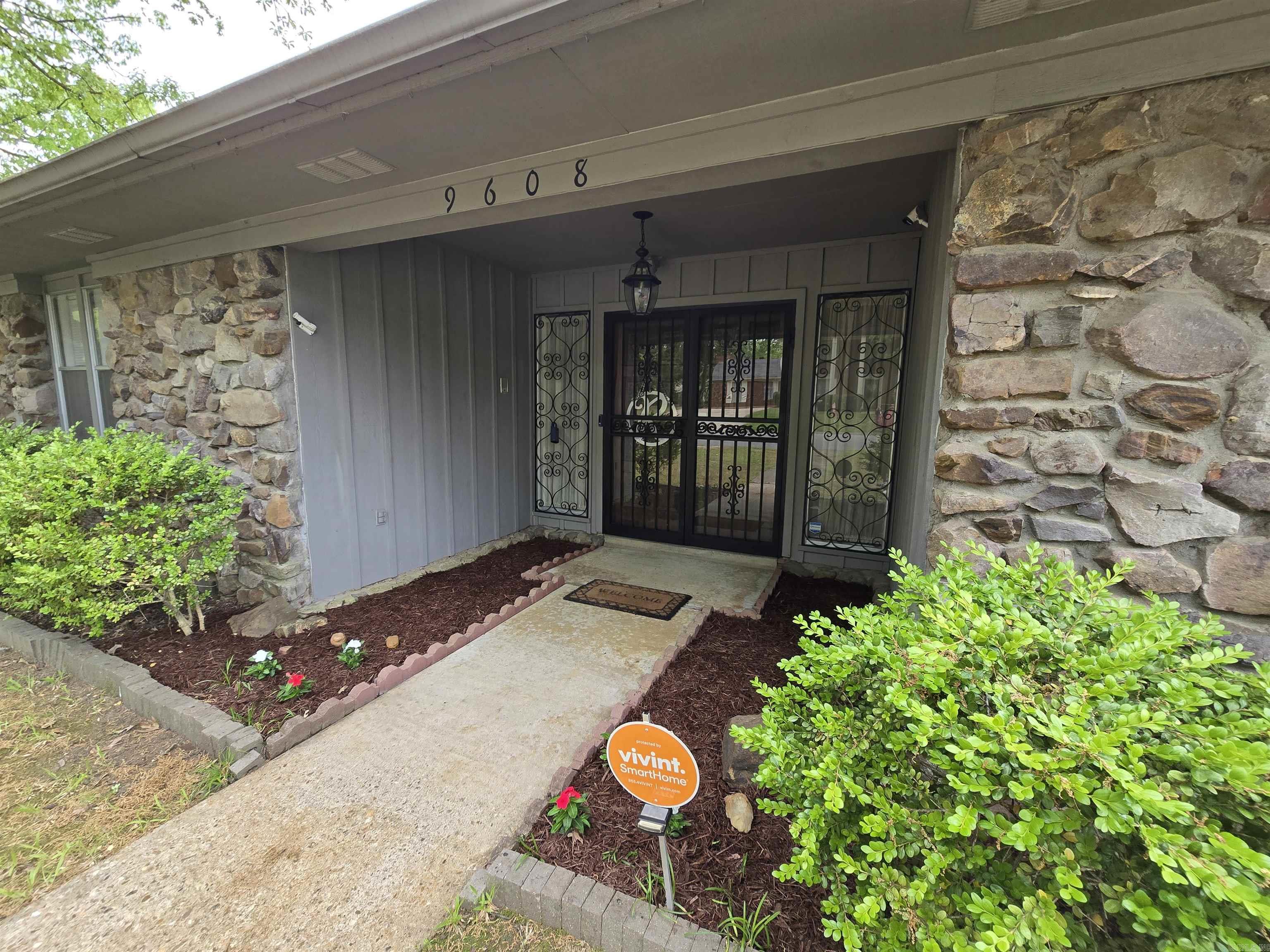 9608 Susanne Drive