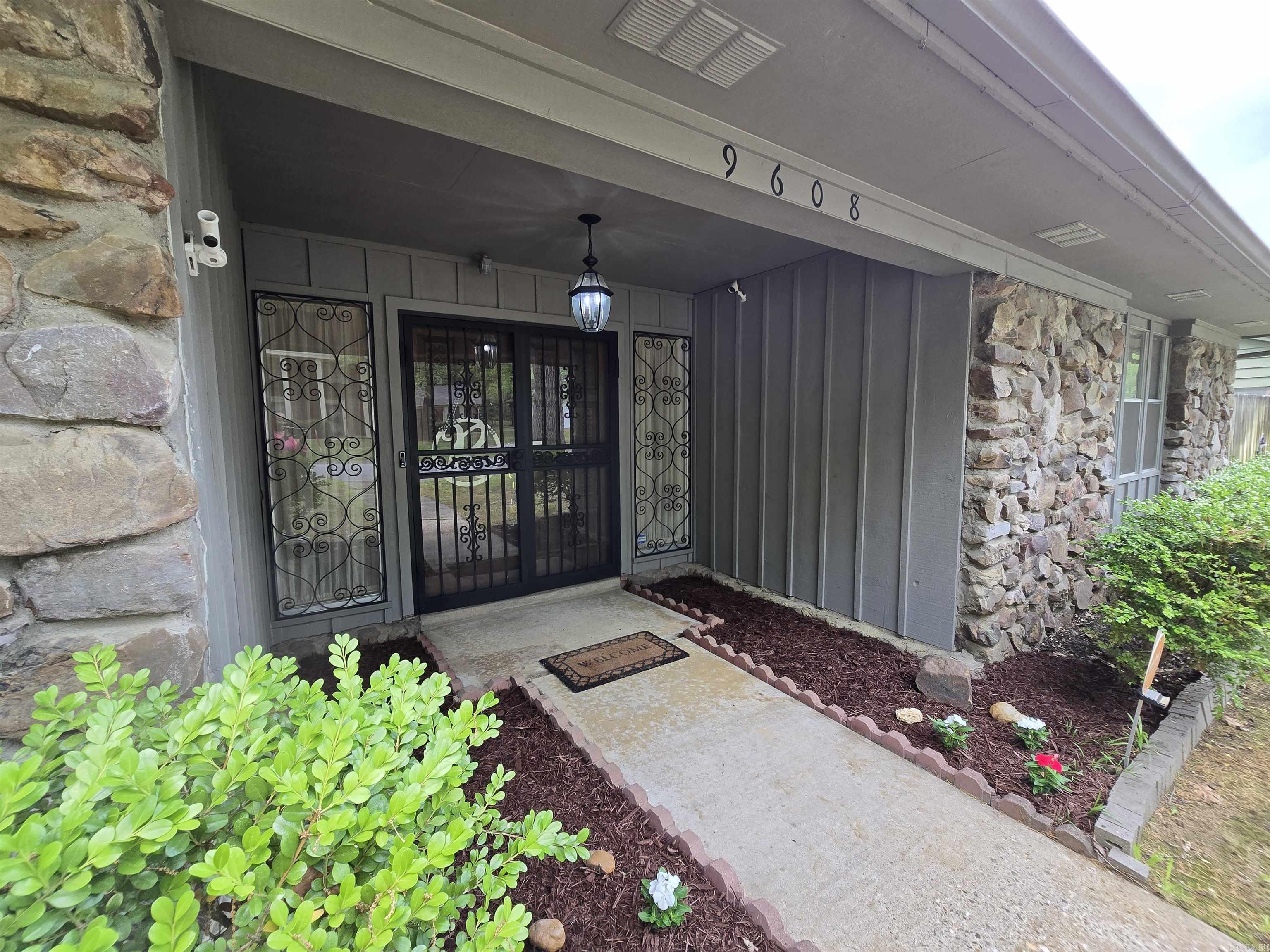 9608 Susanne Drive