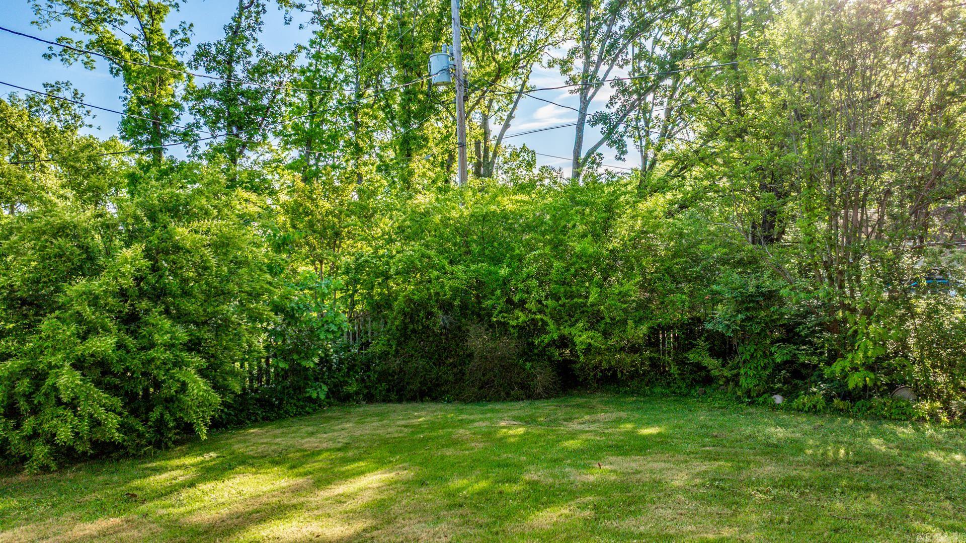 909 Beacon Hill Court