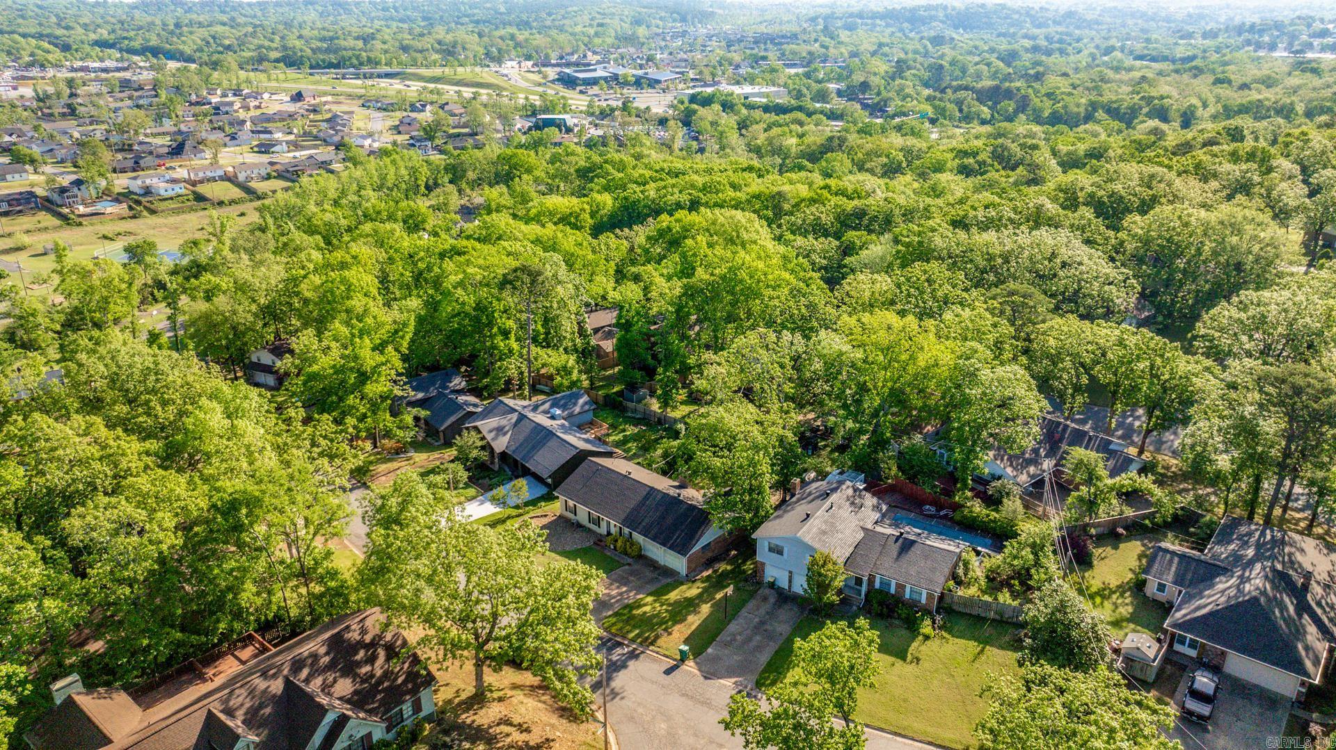 909 Beacon Hill Court