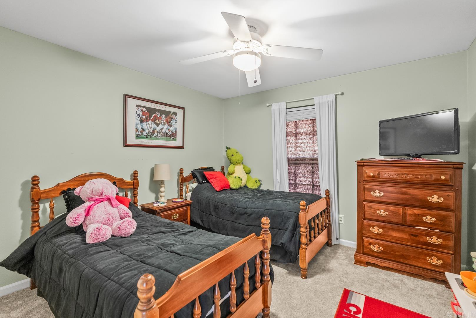 909 Beacon Hill Court