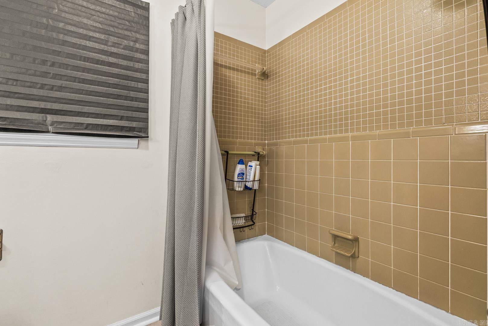 909 Beacon Hill Court