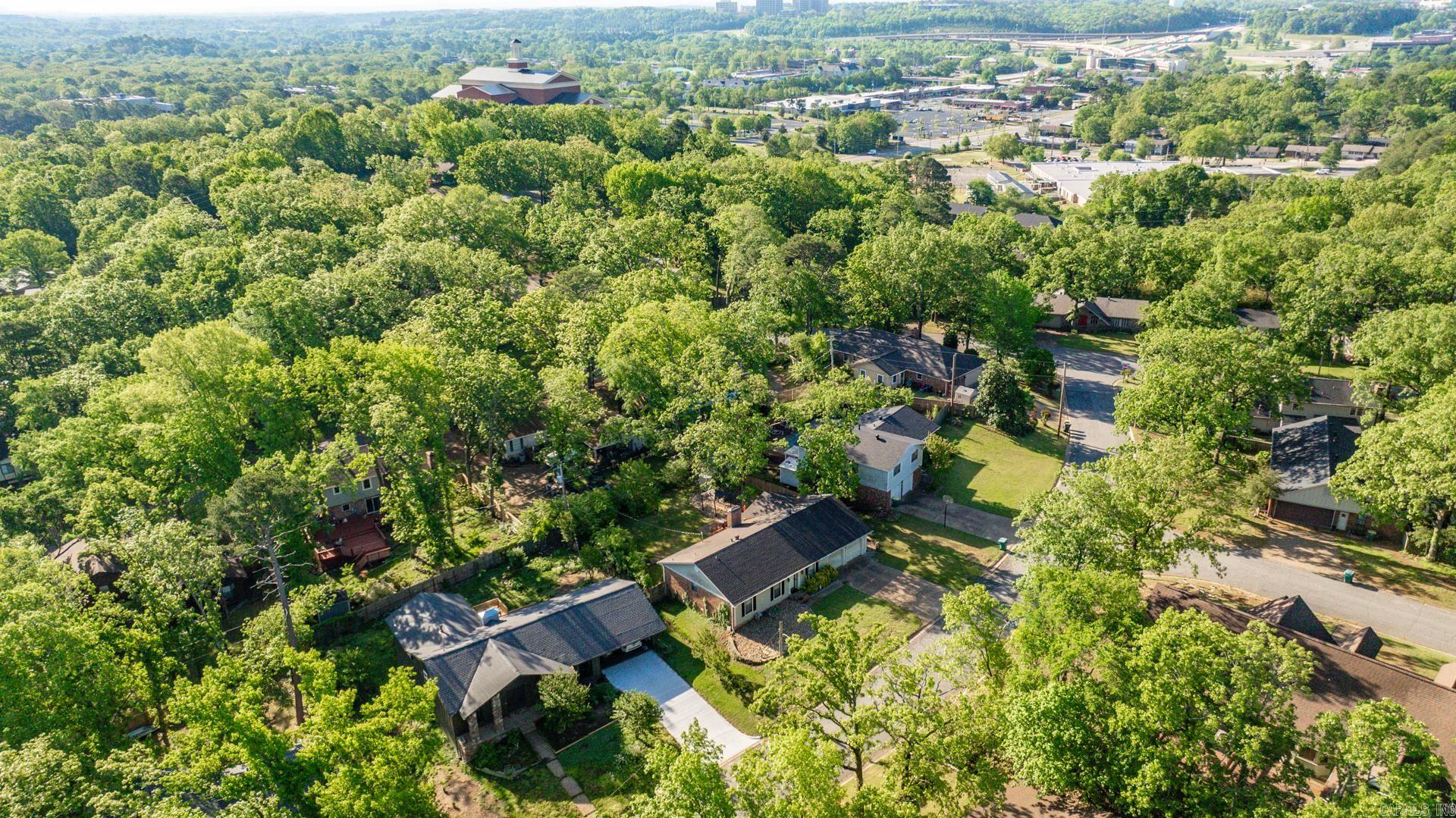 909 Beacon Hill Court