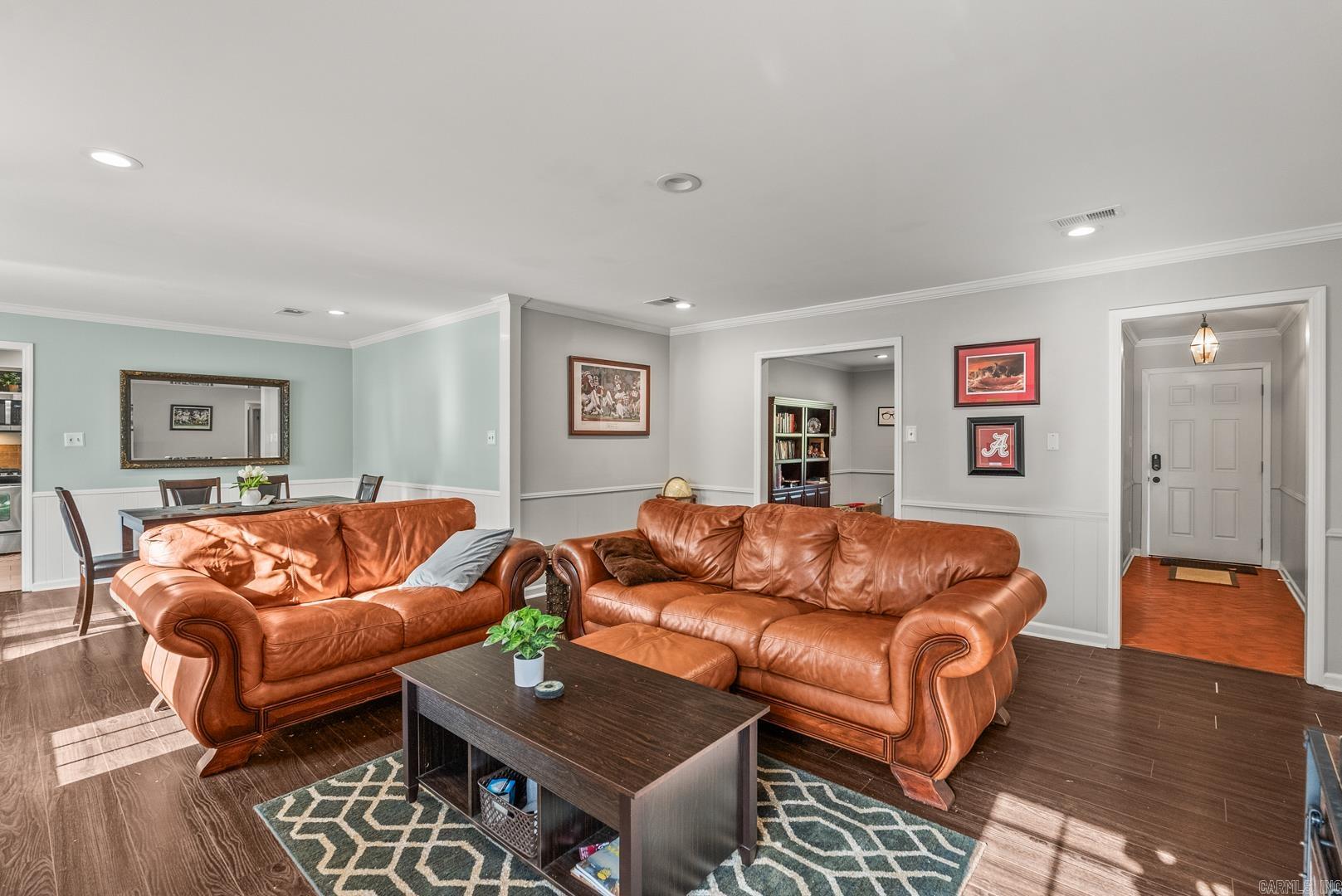 909 Beacon Hill Court