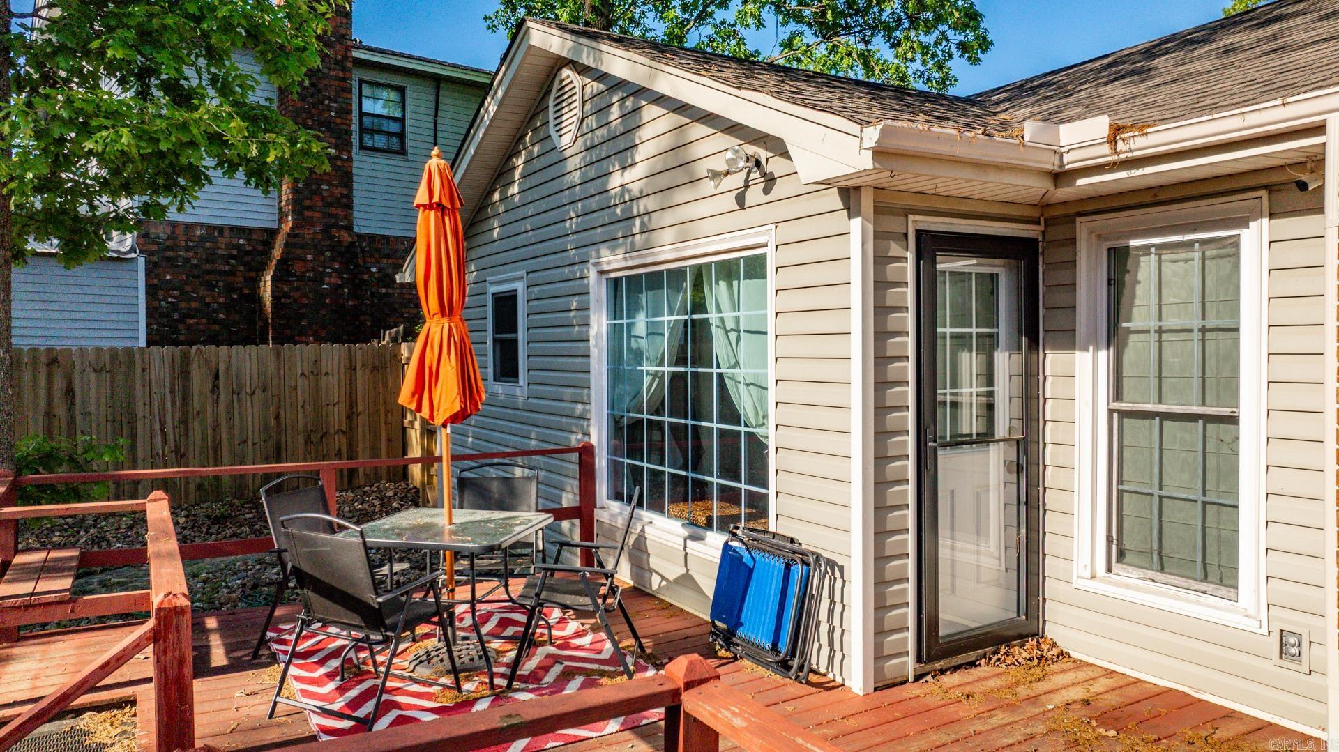 909 Beacon Hill Court