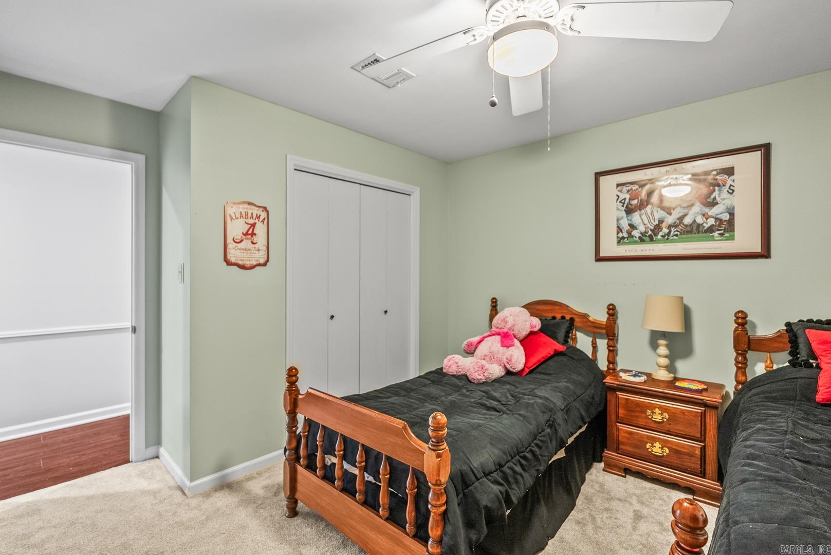 909 Beacon Hill Court