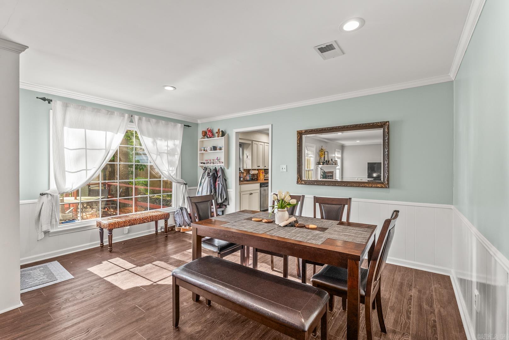 909 Beacon Hill Court