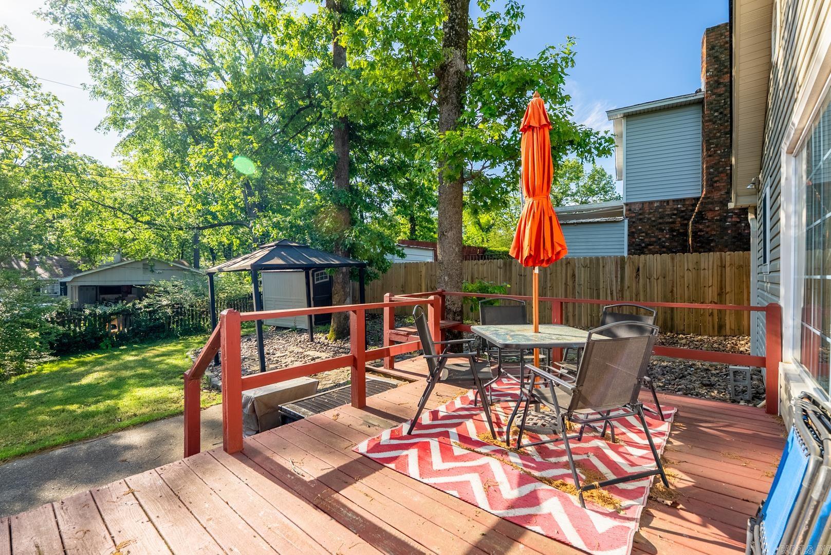 909 Beacon Hill Court