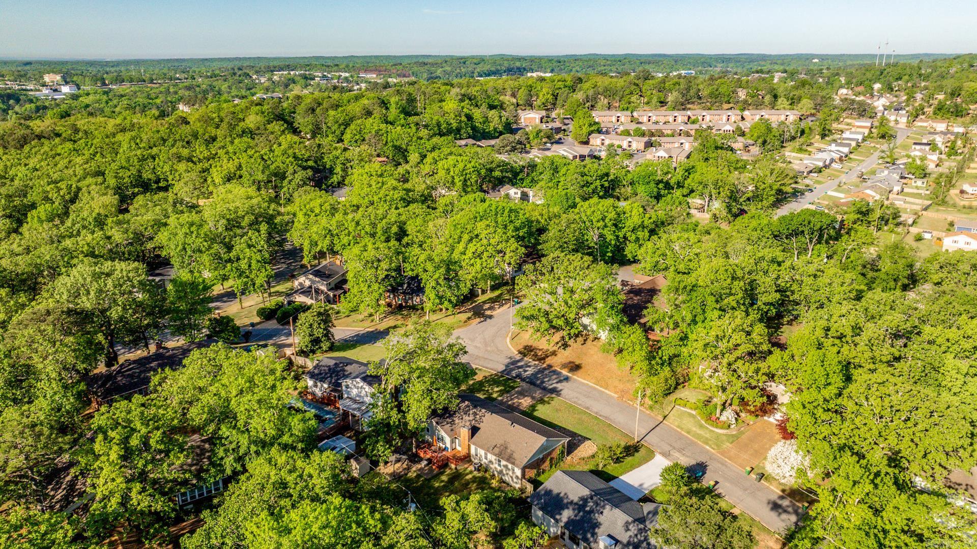 909 Beacon Hill Court