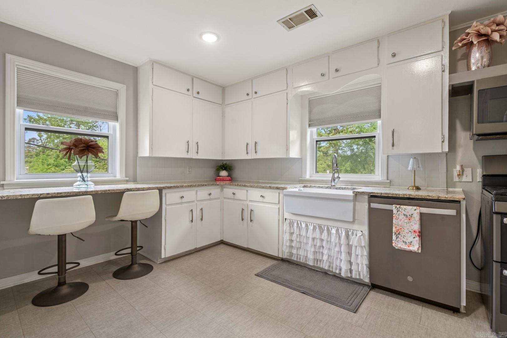 106 Majestic Lodge Road