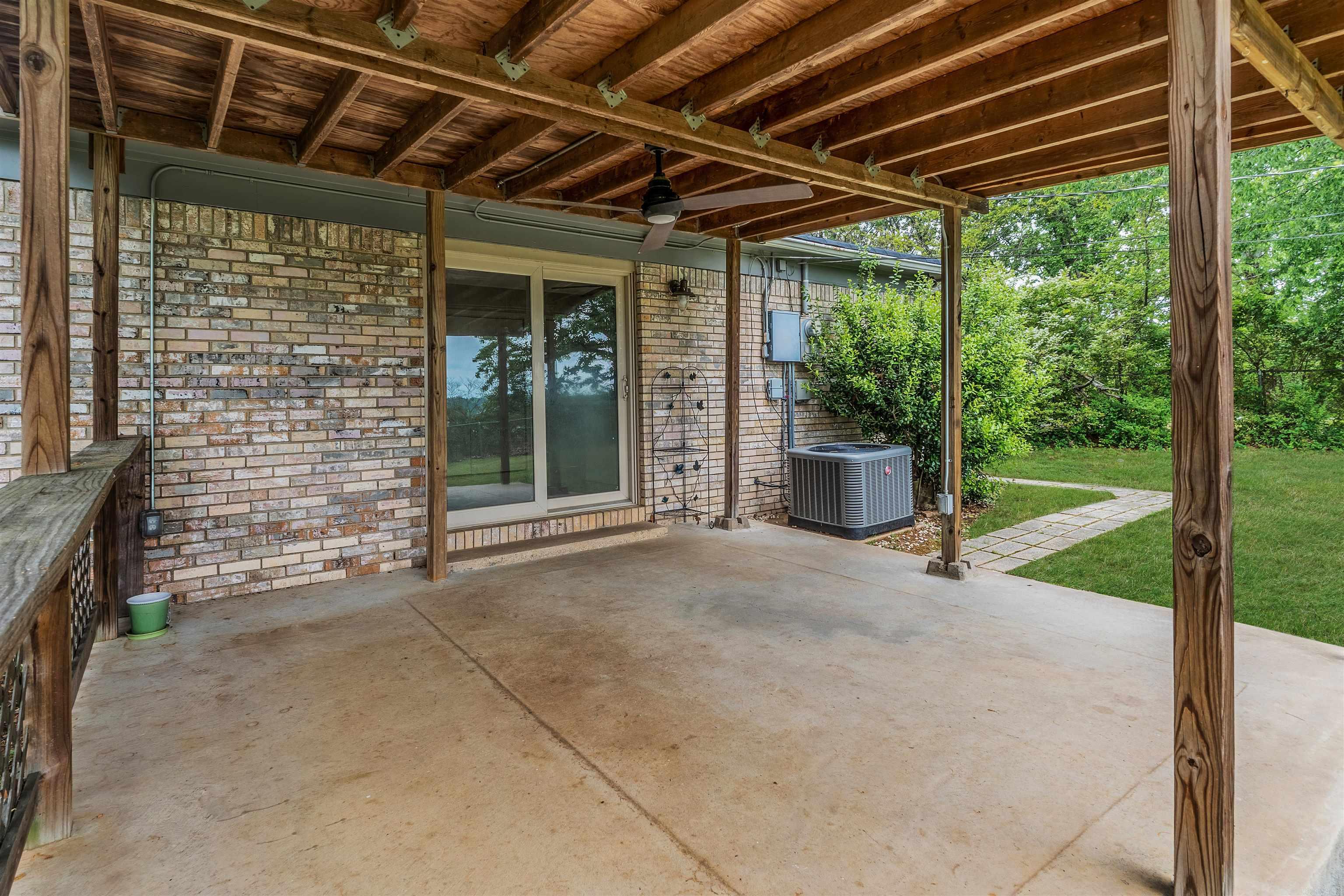 9 Catalina Court