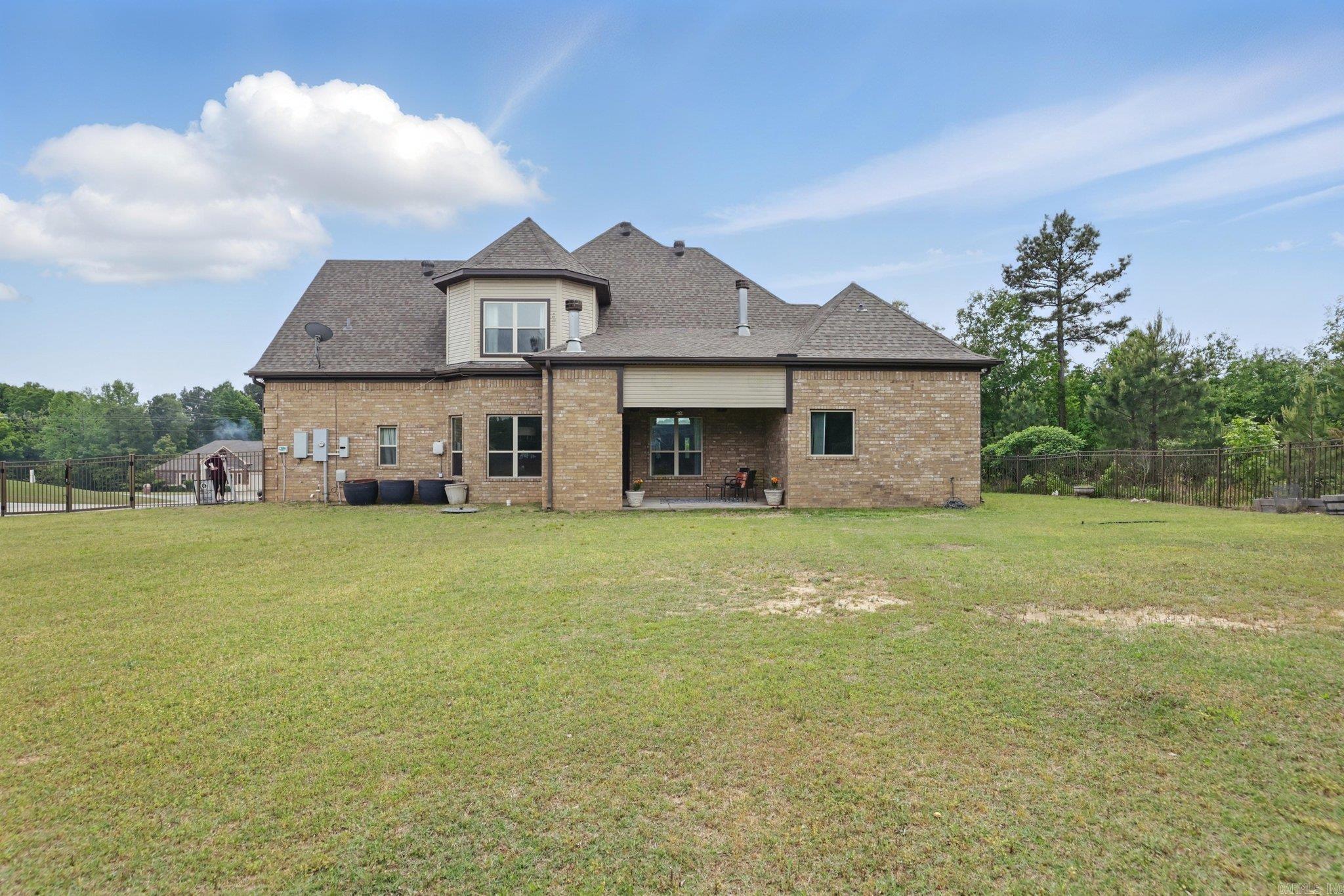 11187 Stonehill Drive