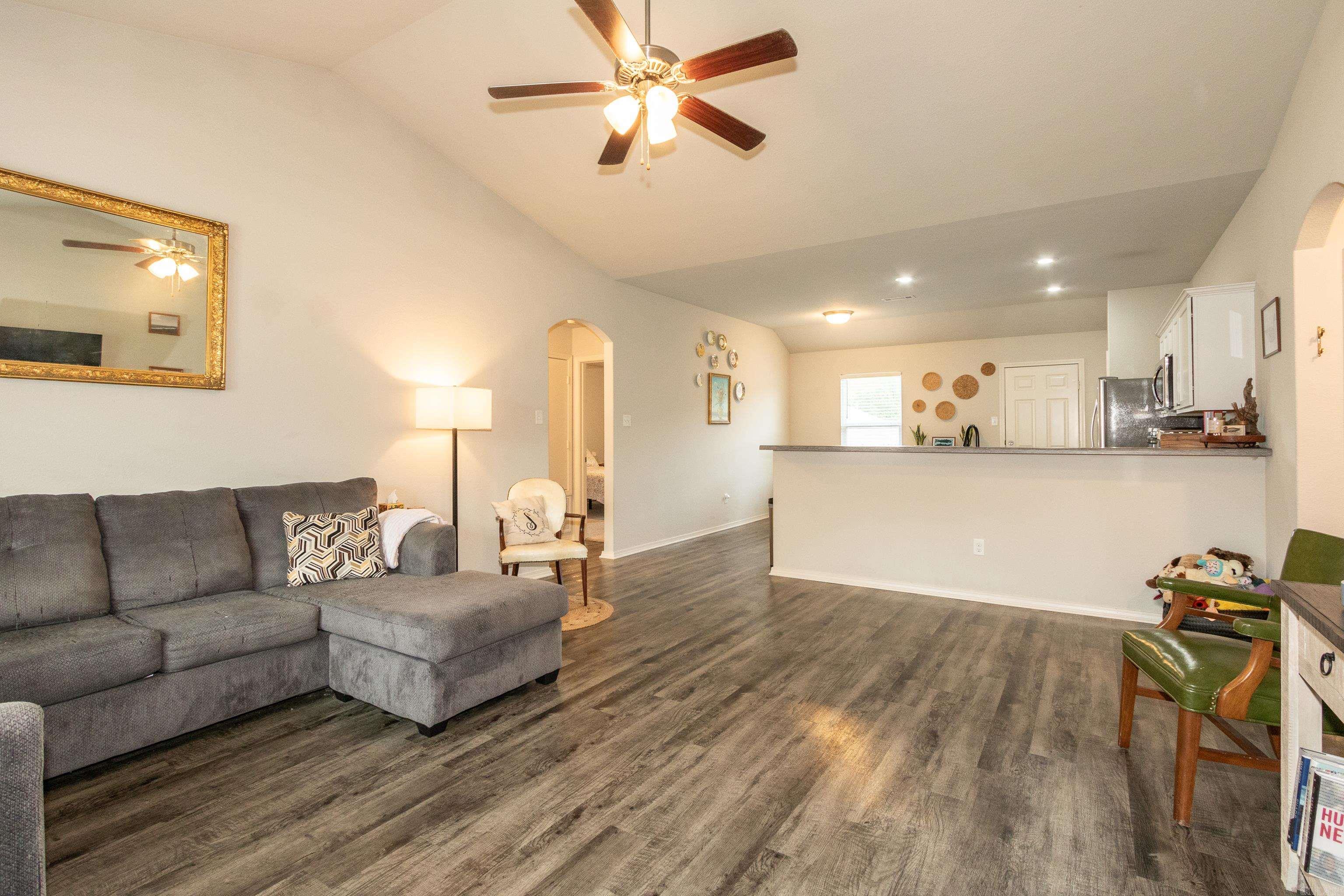 6144 Saddle Hill Drive