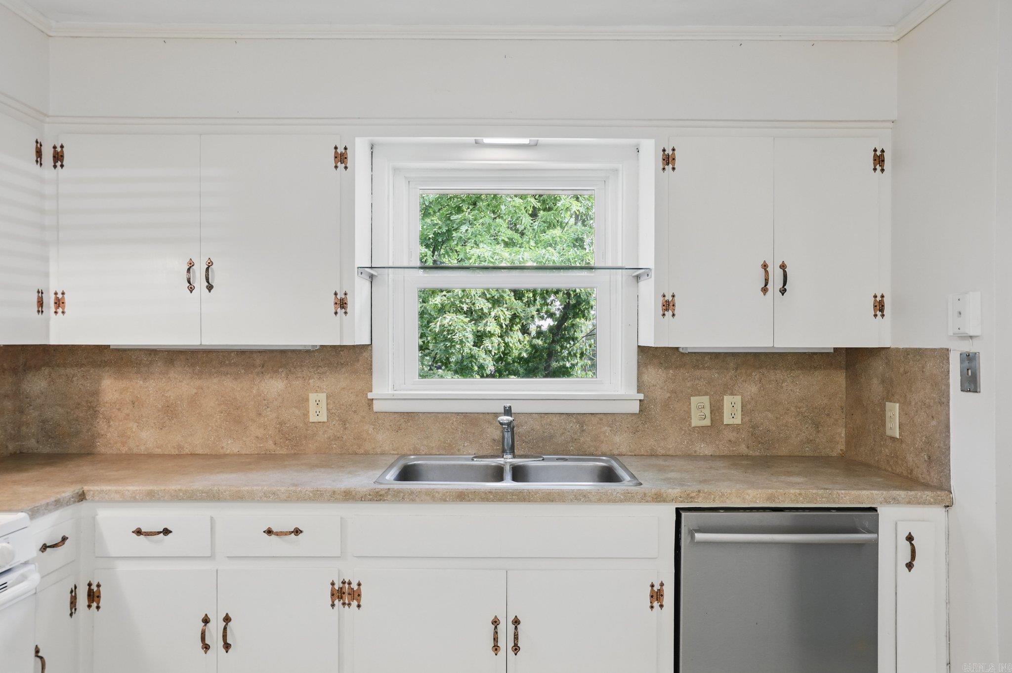 112 Indian Trail