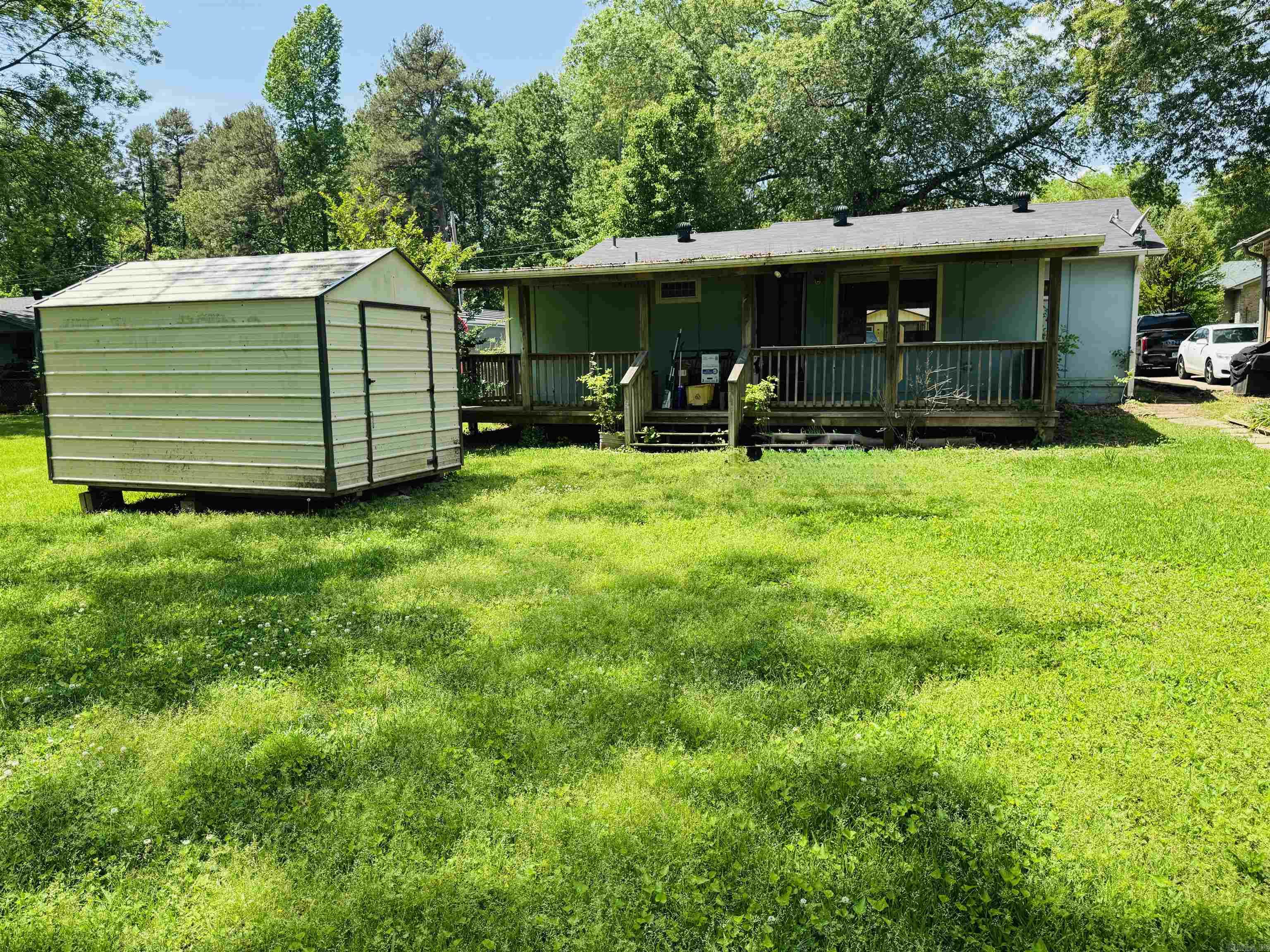 10 Roberts Drive