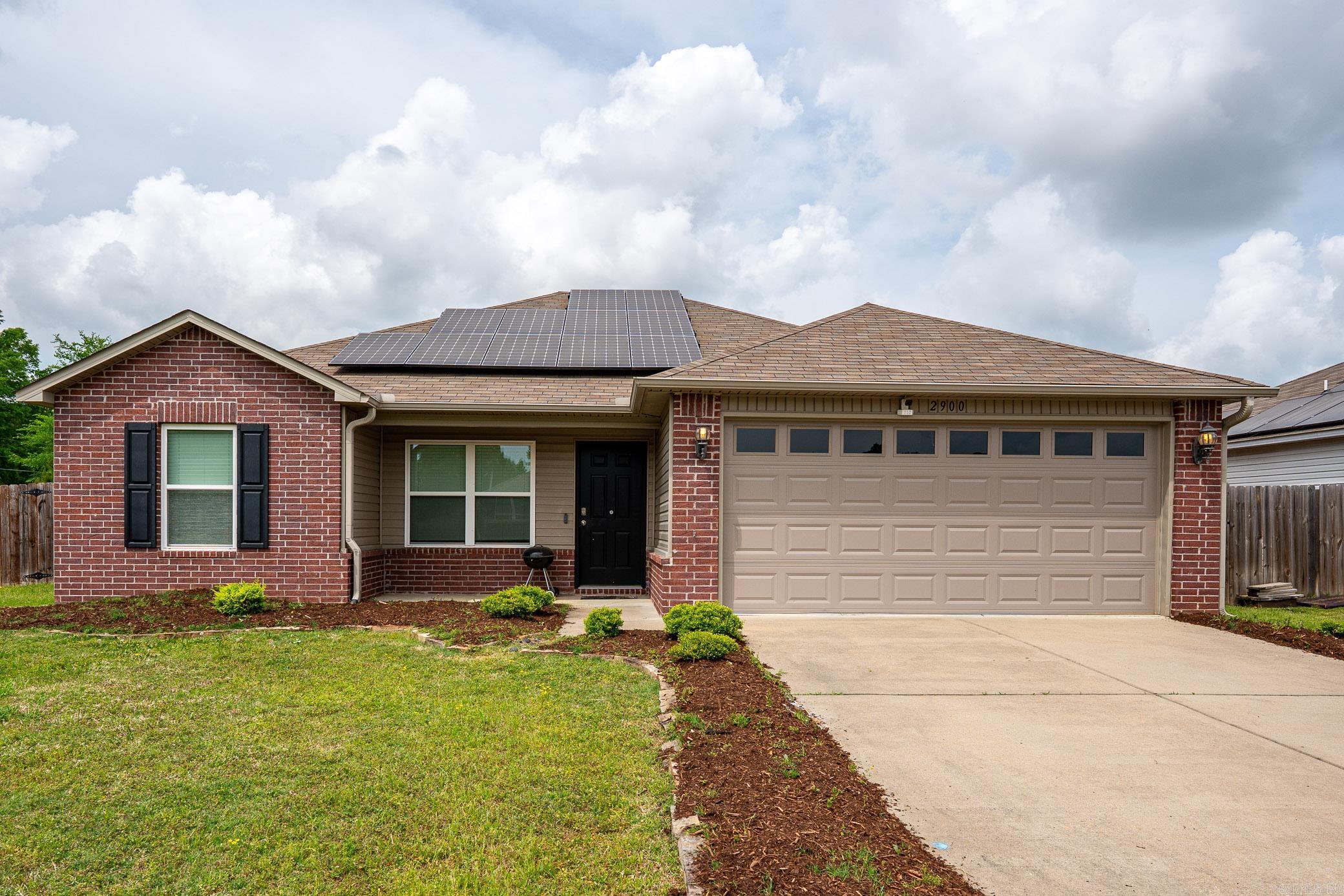 2900 ALDERWOOD Drive