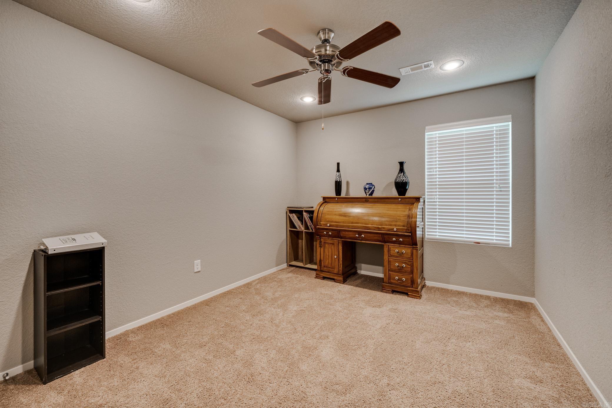 2900 ALDERWOOD Drive