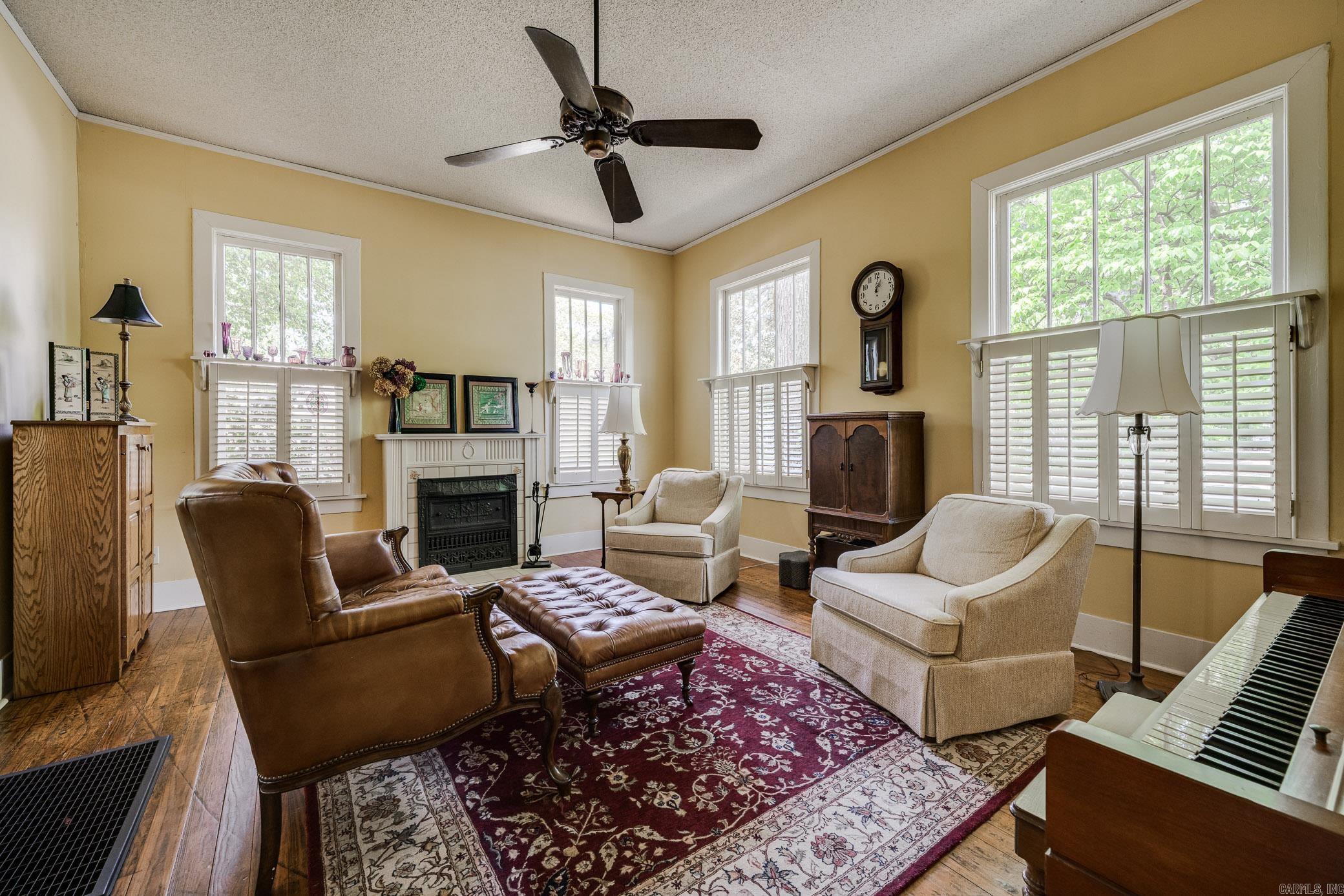 1705 Independence Avenue